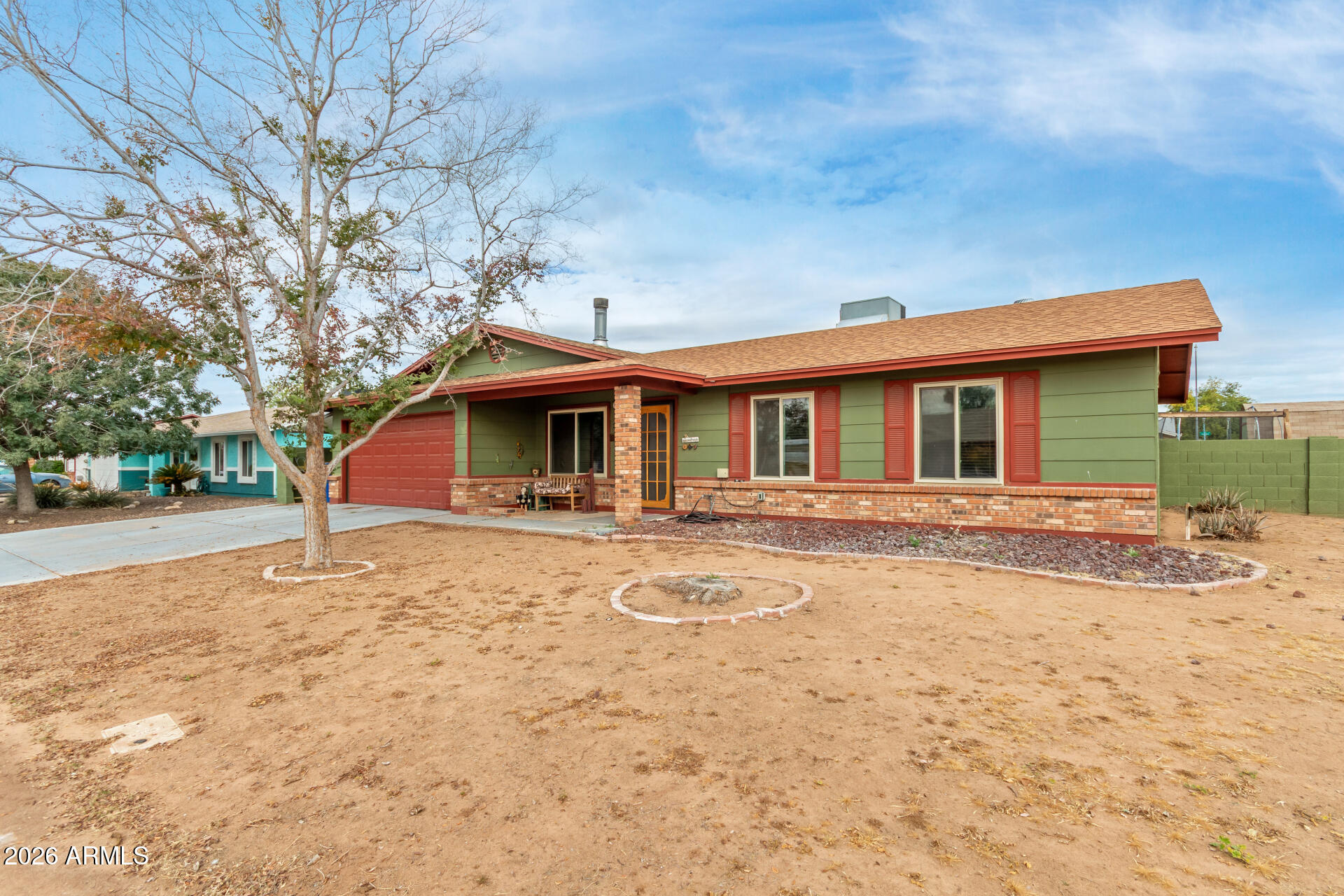 3544 E DIAMOND Avenue