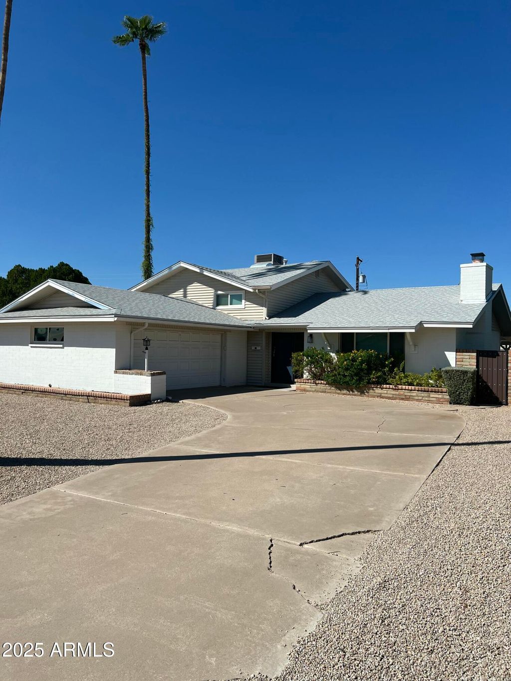 Photo of 522 E Wesleyan Drive, Tempe, AZ 85282 (MLS # 6930687)
