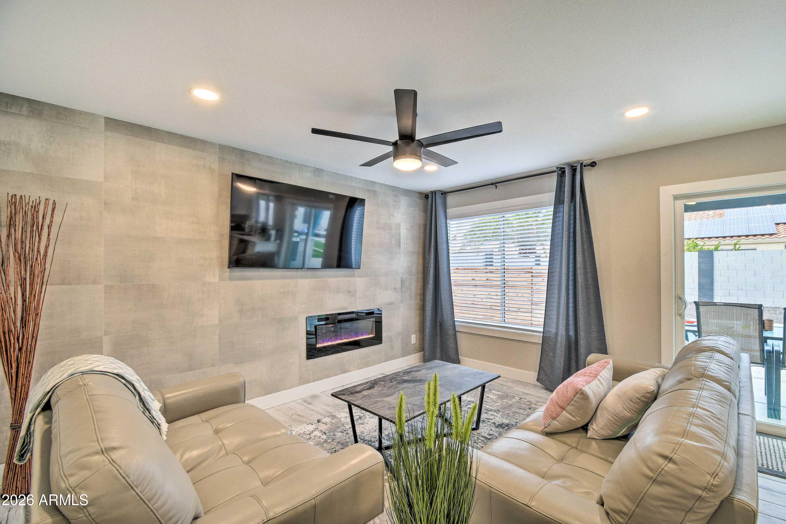 9150 W VILLA RITA Drive