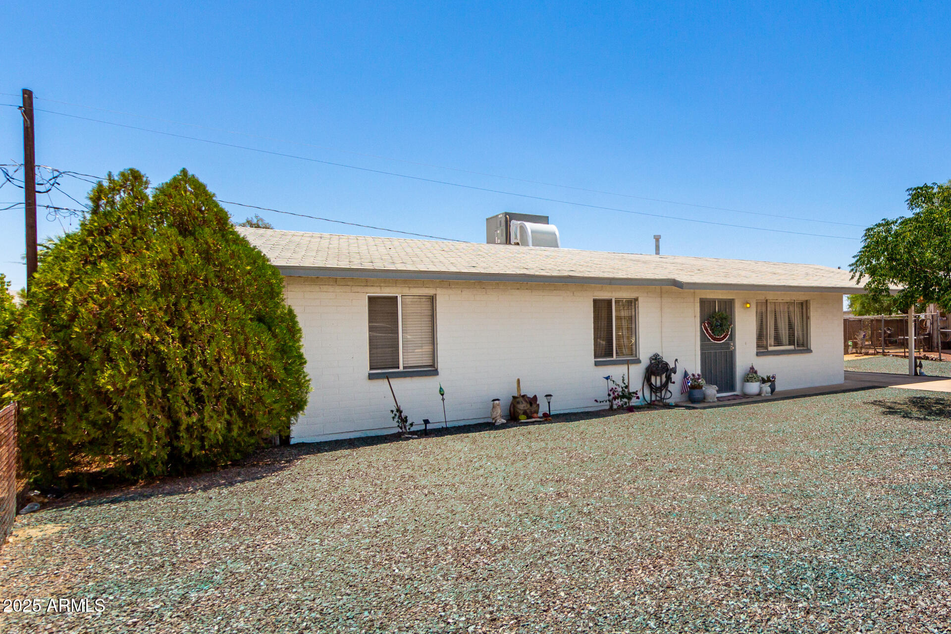 1385 W IRIS Place