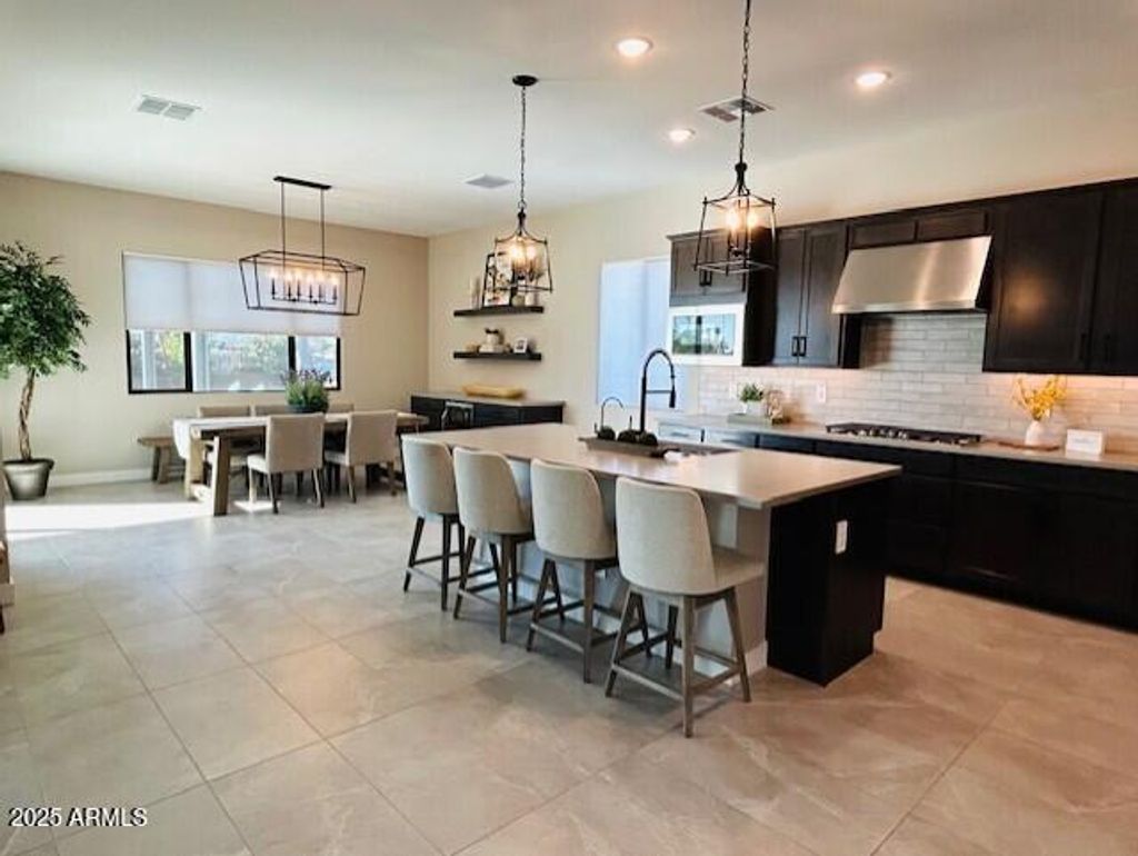 Photo of 8025 W Nicolet Avenue, Glendale, AZ 85303 (MLS # 6961157)