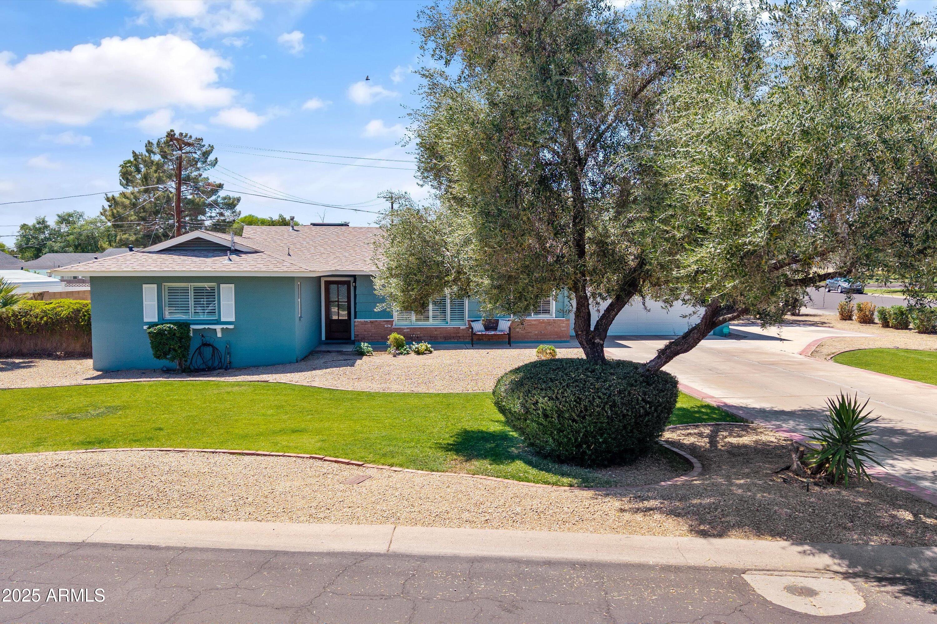 6146 N 10Th Avenue