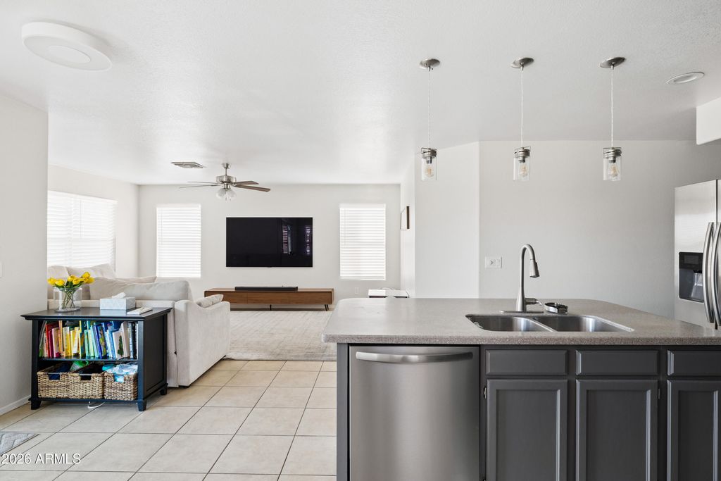 Photo of 8925 W Tierra Buena Lane, Peoria, AZ 85382 (MLS # 7031850)
