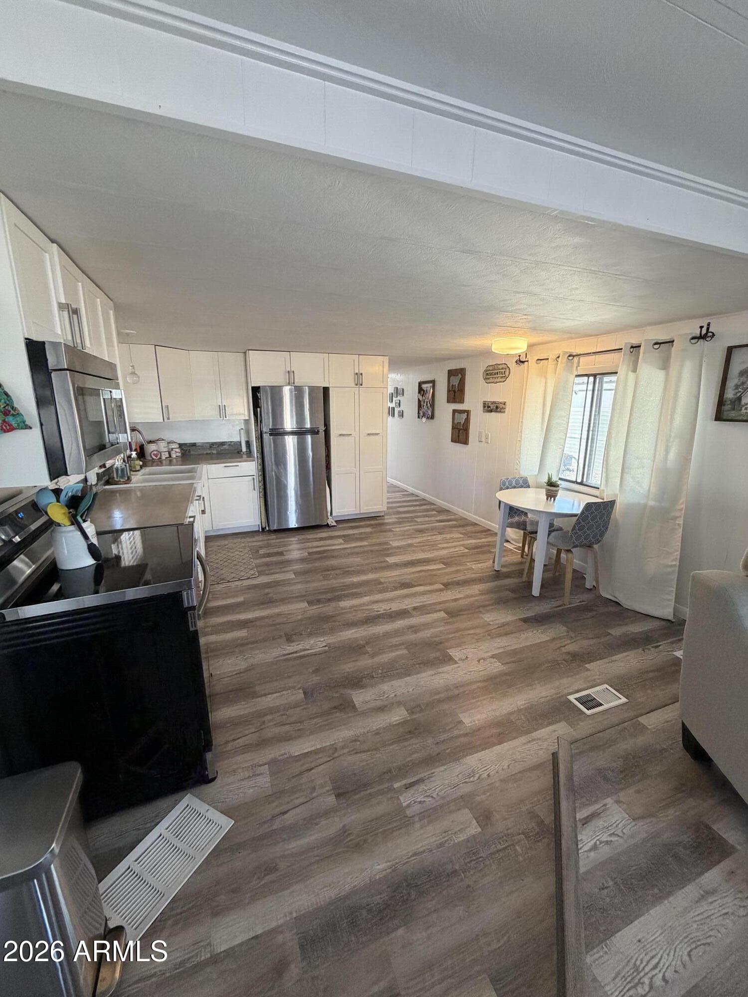 3104 E BROADWAY Road N 307