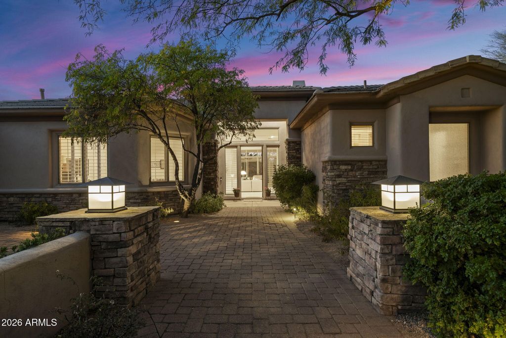 Photo of 6522 E Oberlin Way, Scottsdale, AZ 85266 (MLS # 6980669)