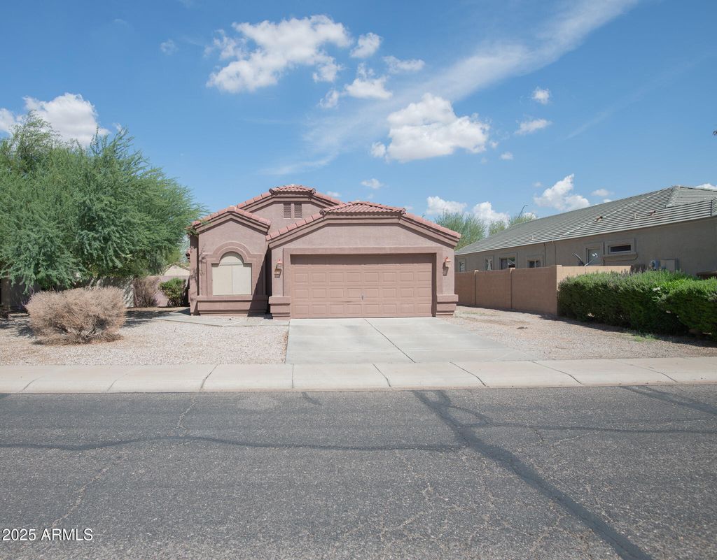 Photo of 2064 N Wildflower Lane, Casa Grande, AZ 85122 (MLS # 6917177)