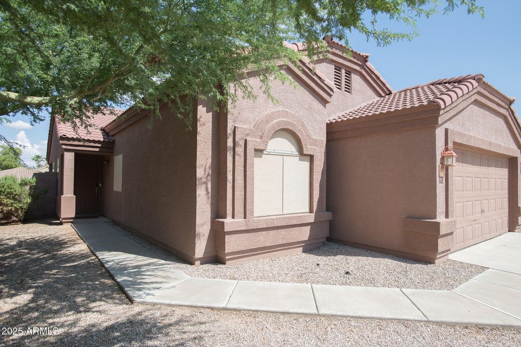Photo of 2064 N Wildflower Lane, Casa Grande, AZ 85122 (MLS # 6917177)