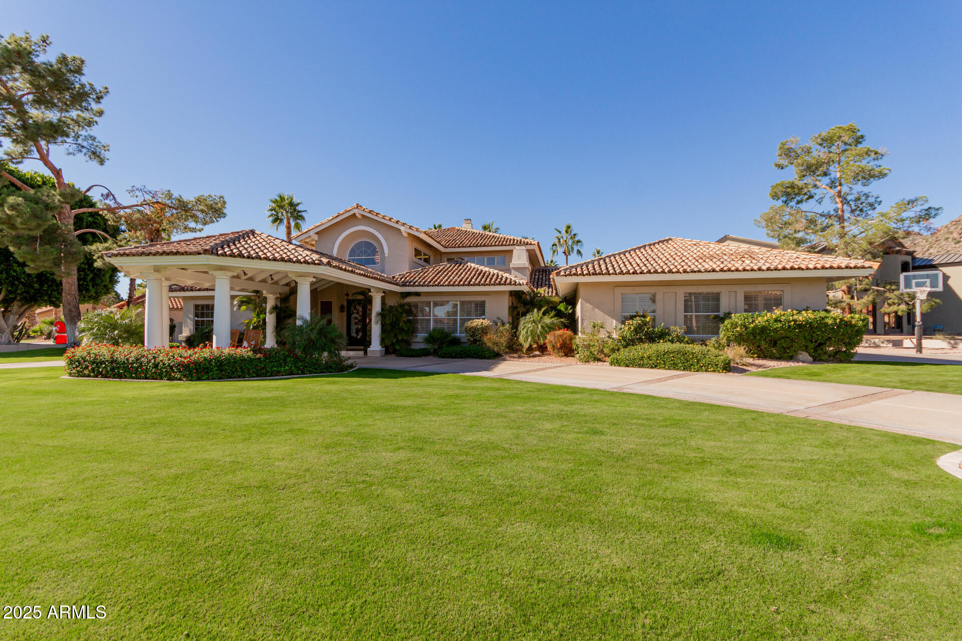 11820 S WARPAINT Drive