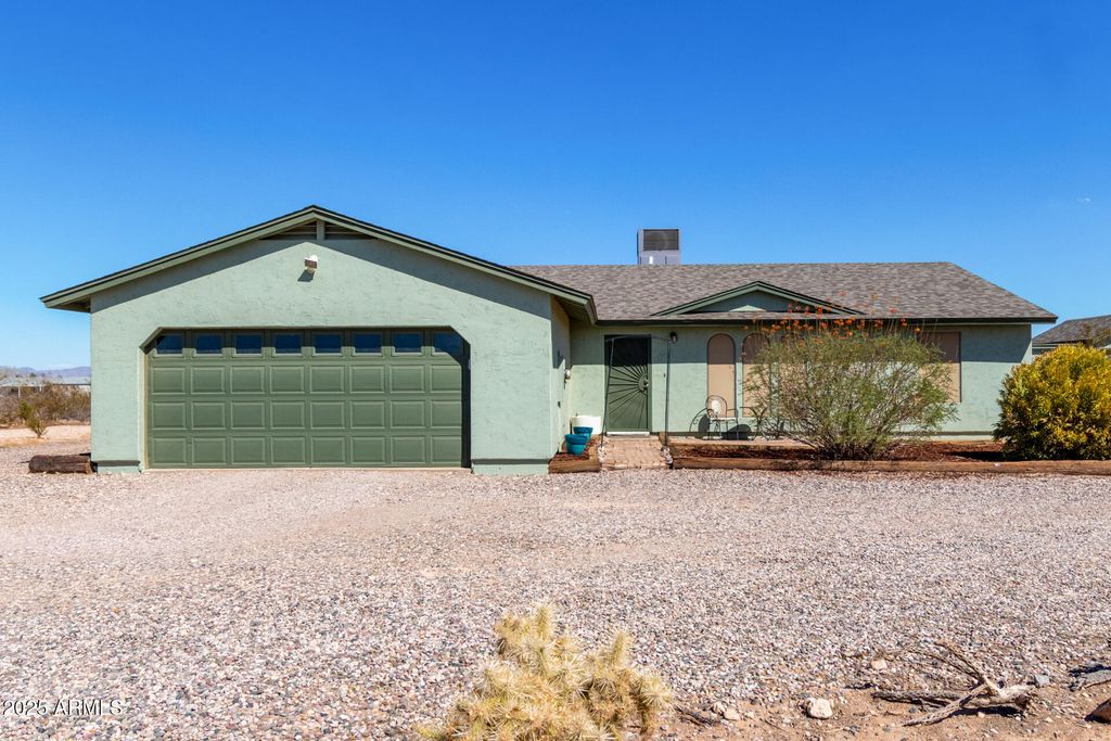 Photo of 3813 S 355th Avenue, Tonopah, AZ 85354 (MLS # 6913435)