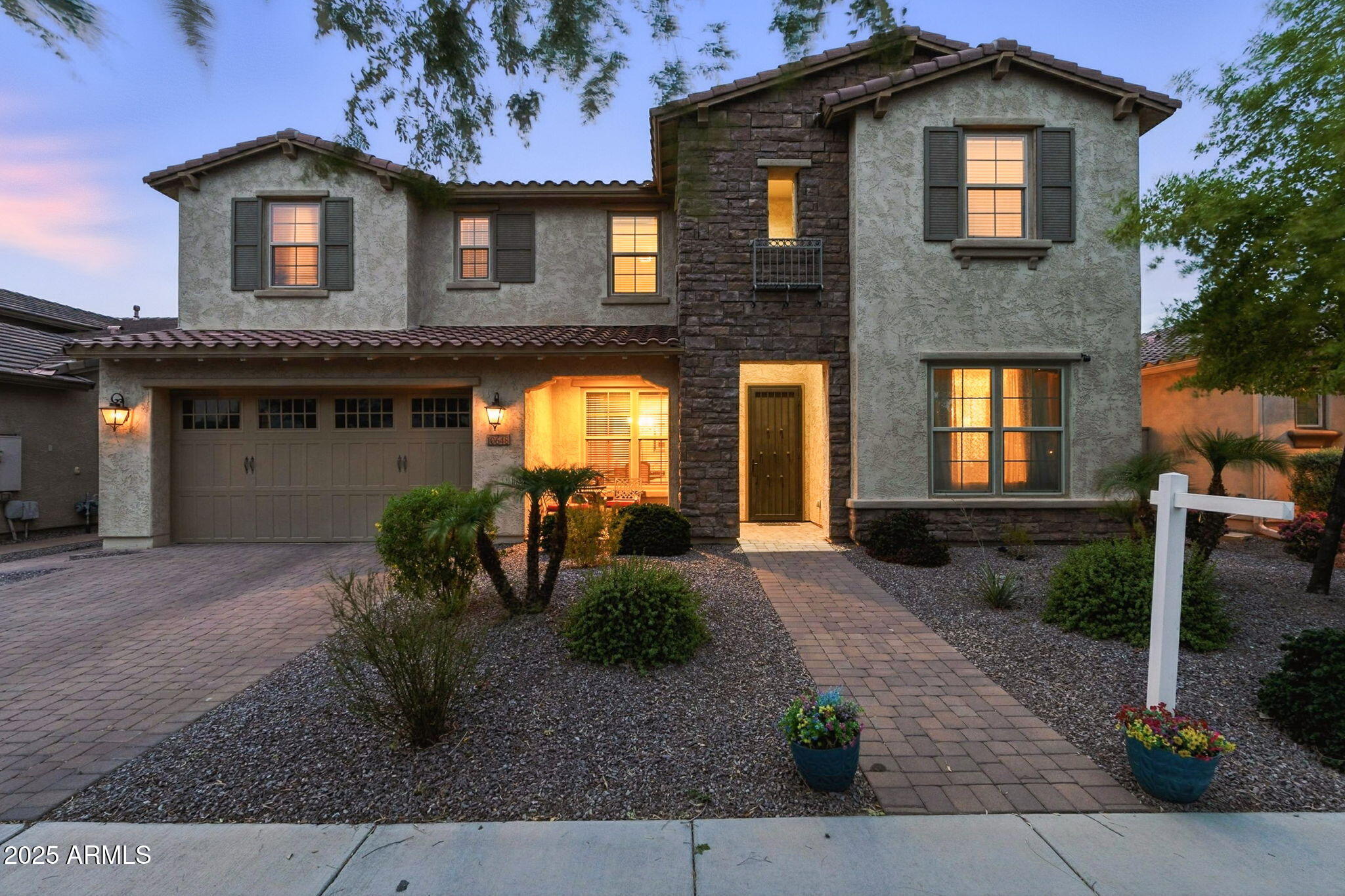 10648 E Kinetic Drive