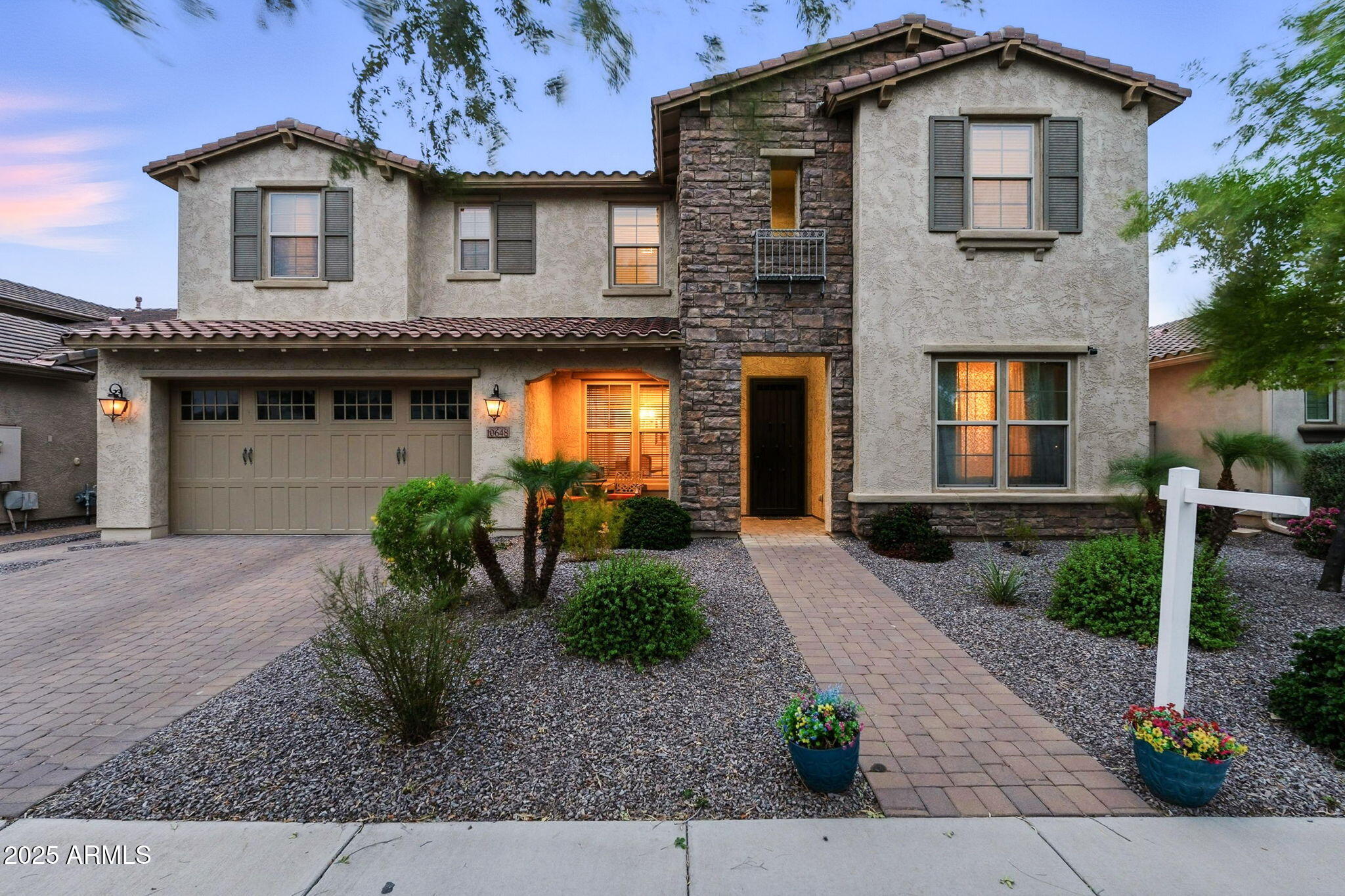 10648 E Kinetic Drive