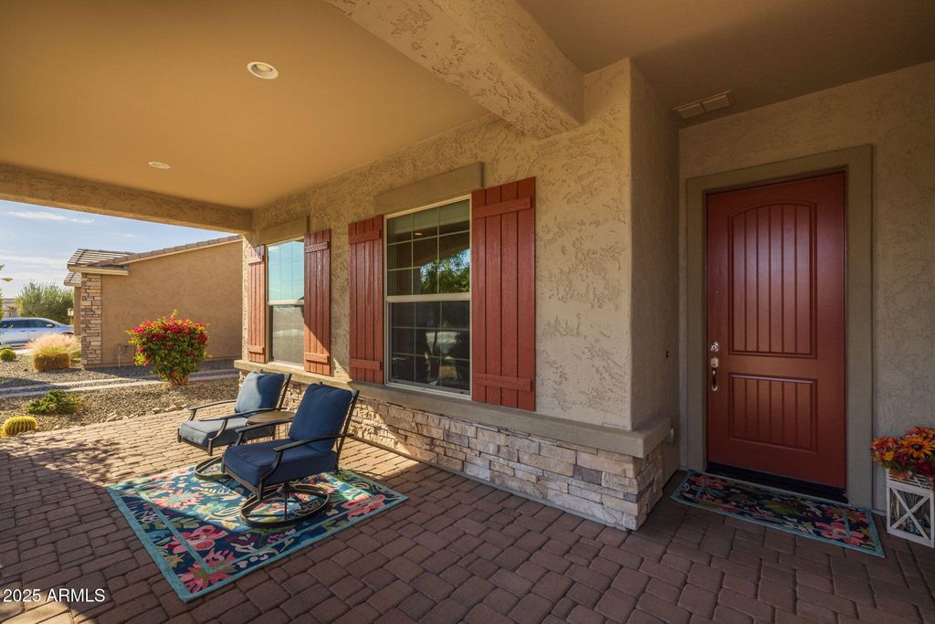 Photo of 5508 N 190th Drive, Litchfield Park, AZ 85340 (MLS # 6987940)