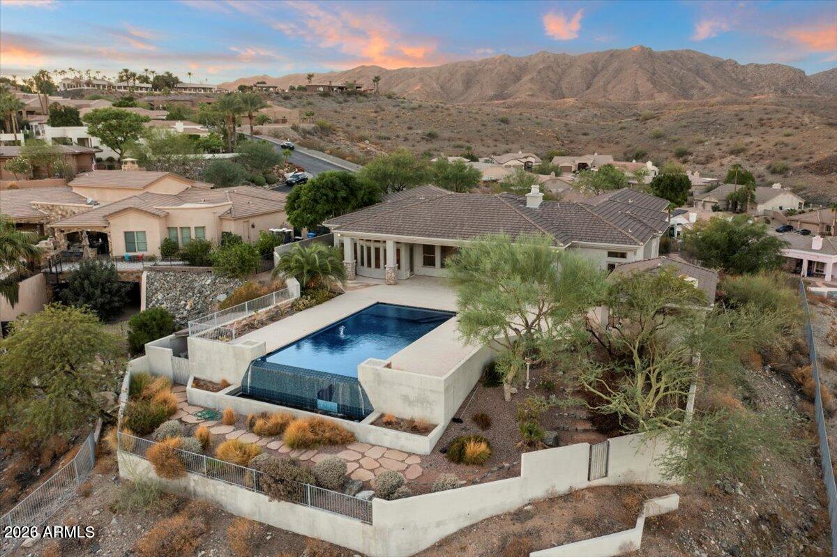 785 E WINDMERE Drive