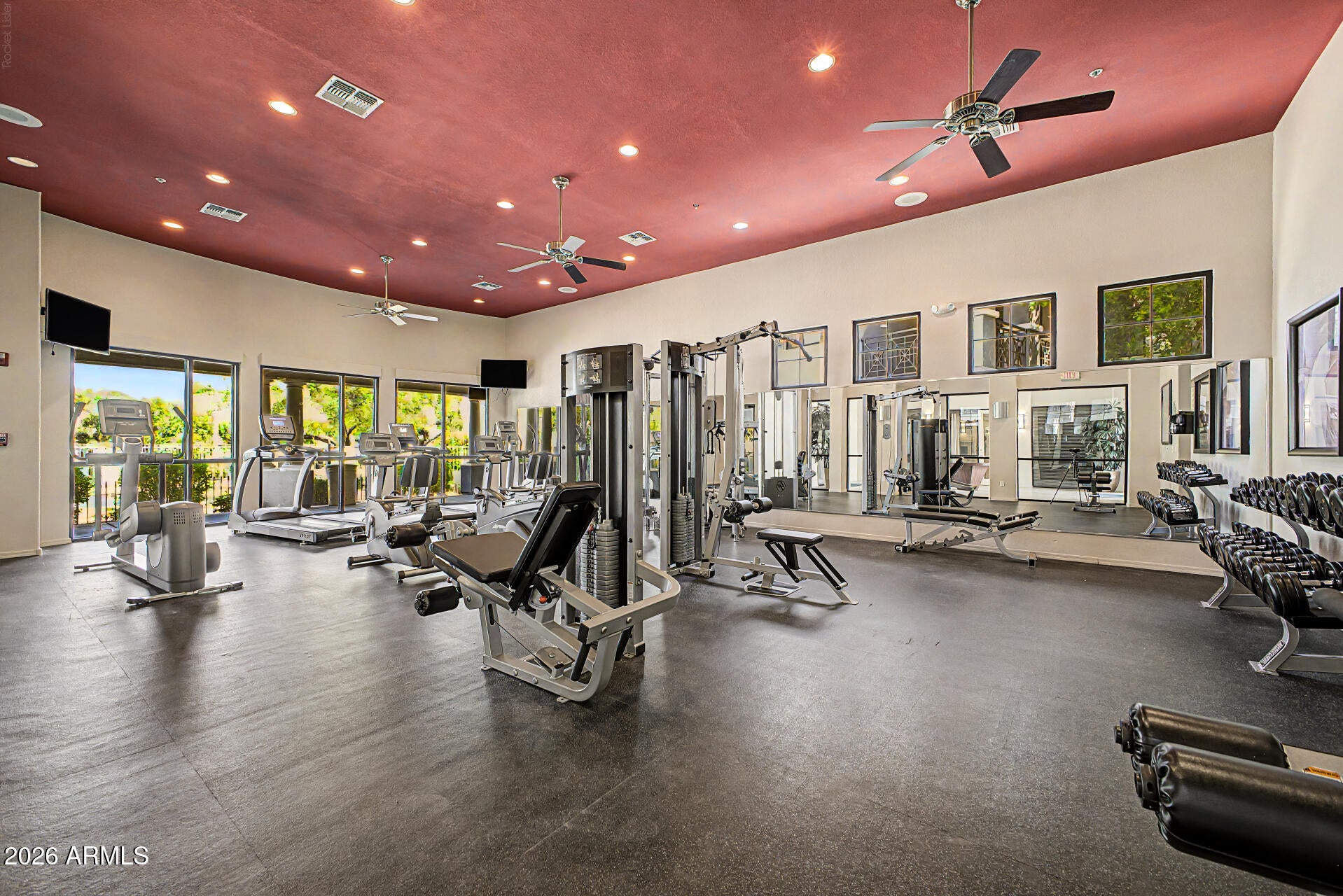 Properties 4 295 N Rural Road 131