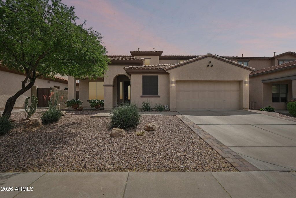 Photo of 4319 W Diburgo Drive, New River, AZ 85087 (MLS # 7017351)