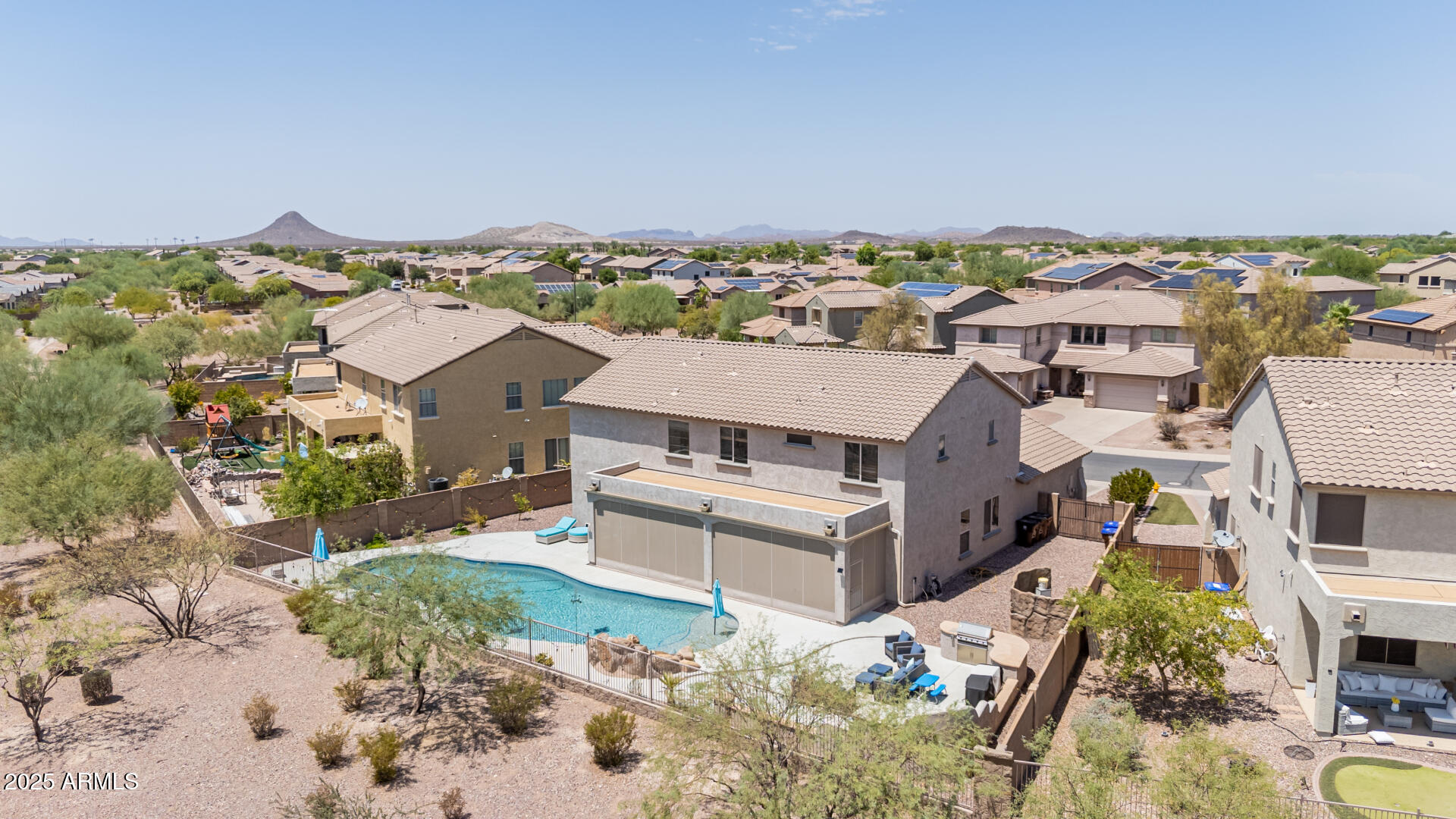 3211 N SPYGLASS Court
