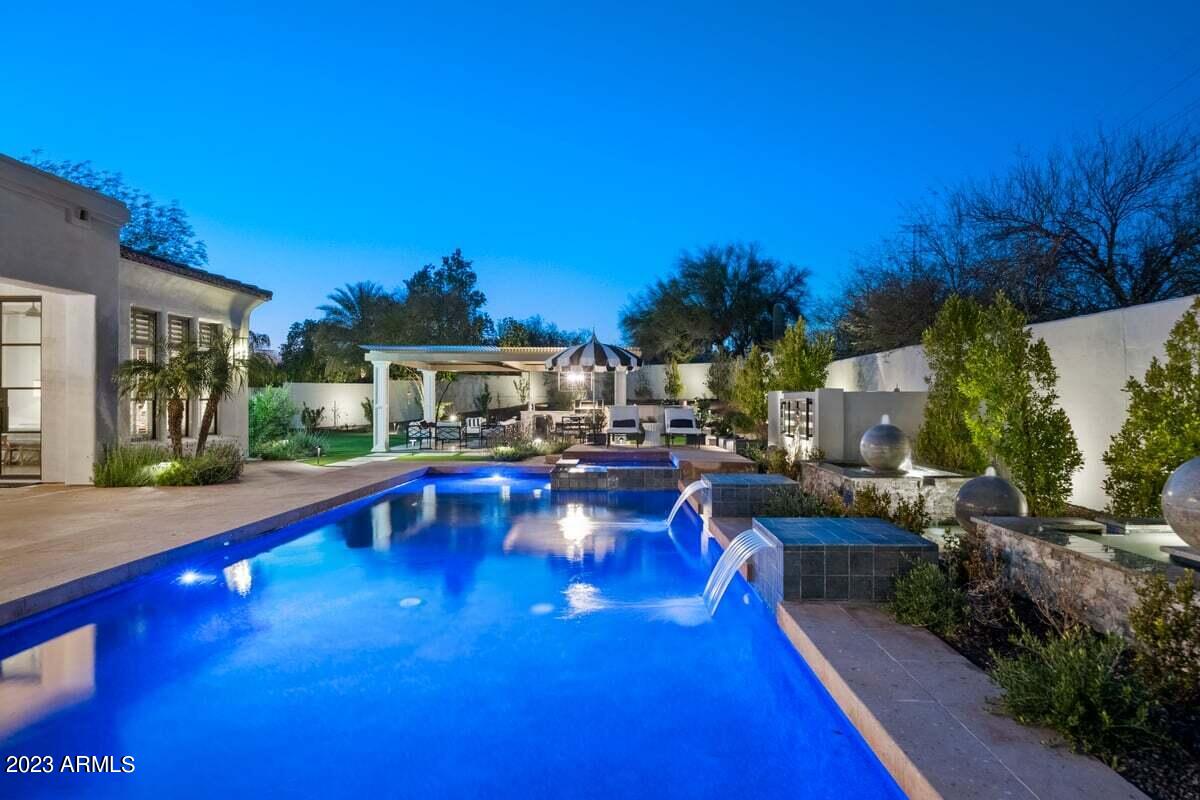 ARROYO VERDE - Residential
