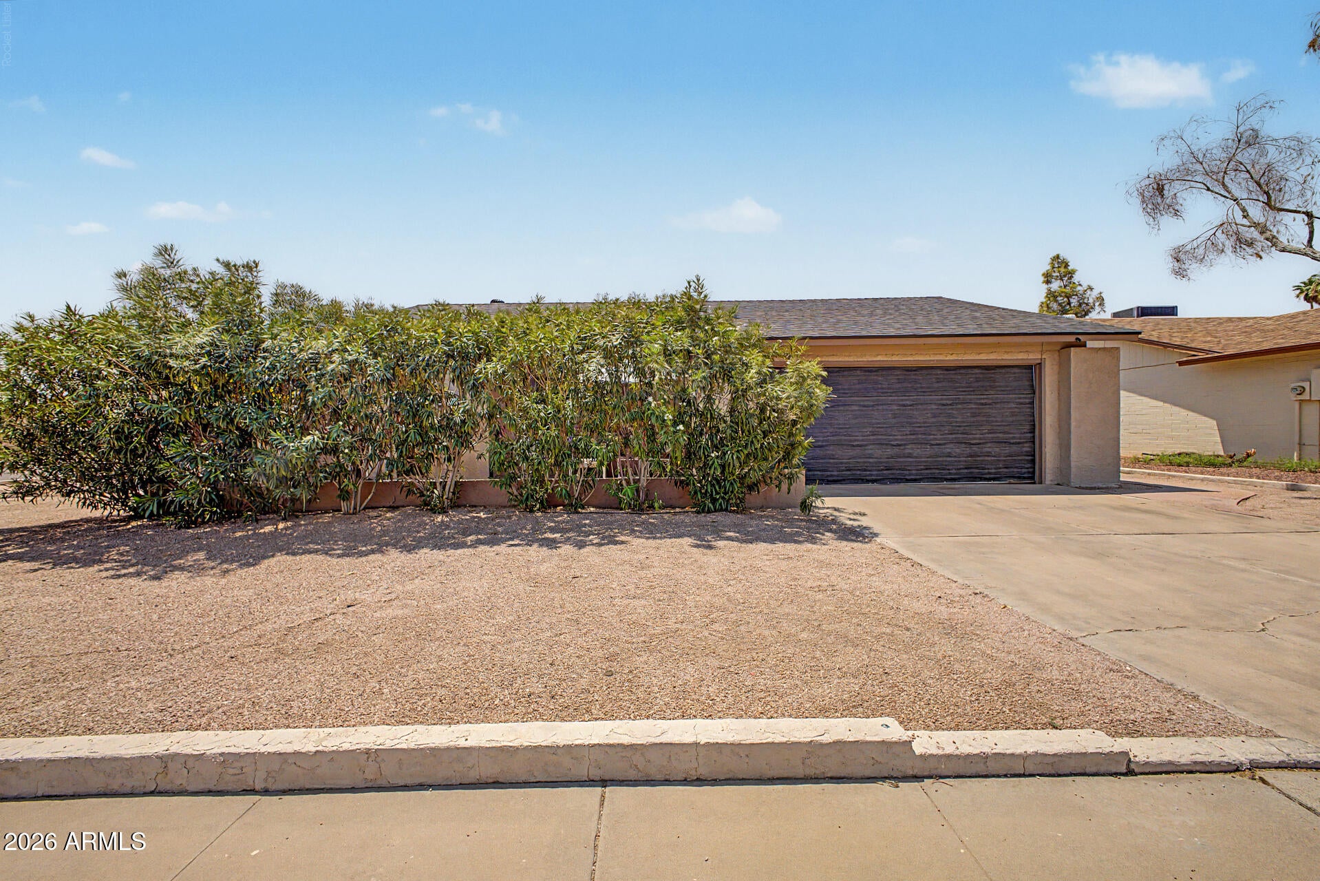 701 W LOS LAGOS VISTA Avenue