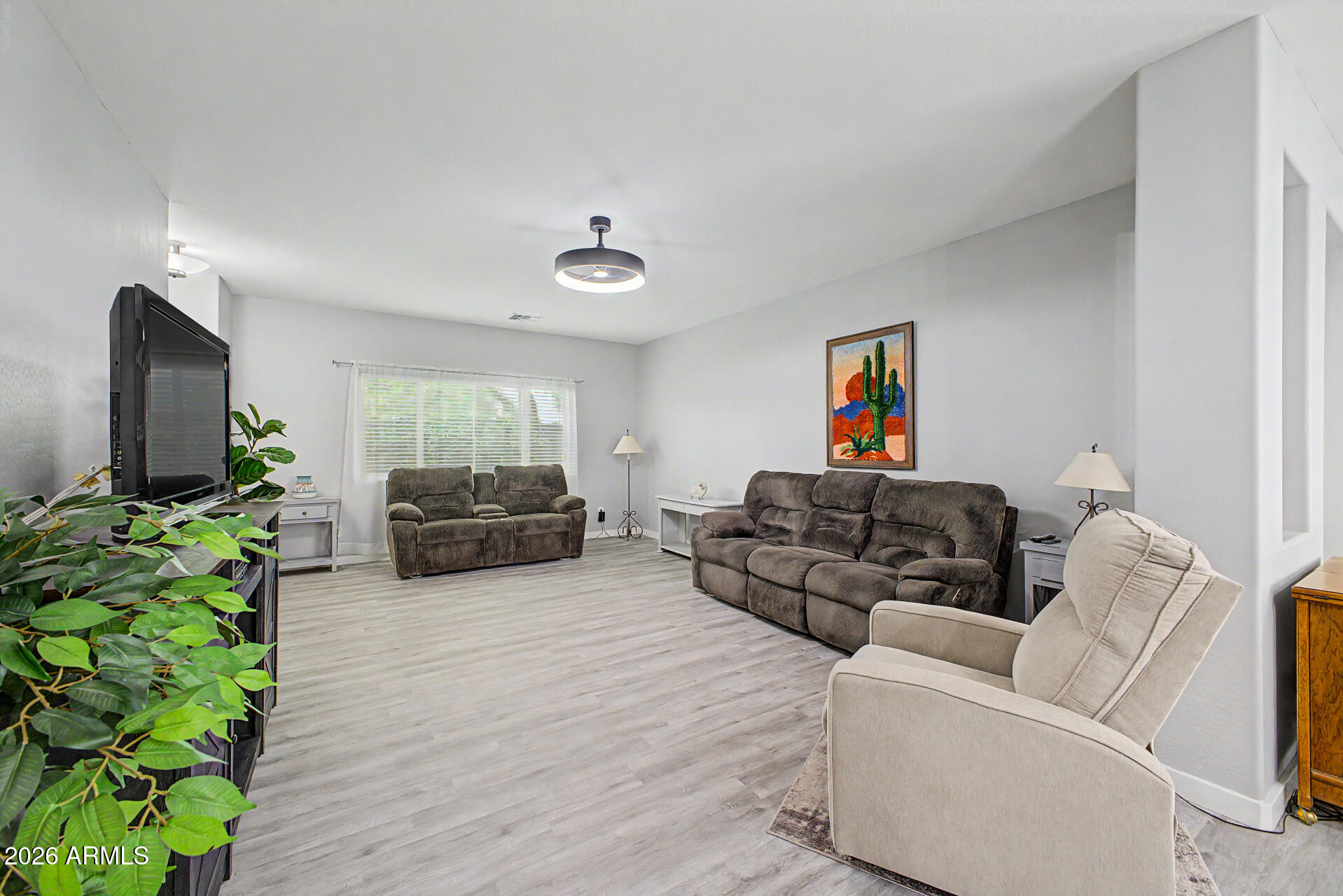 844 W HARVEST Road