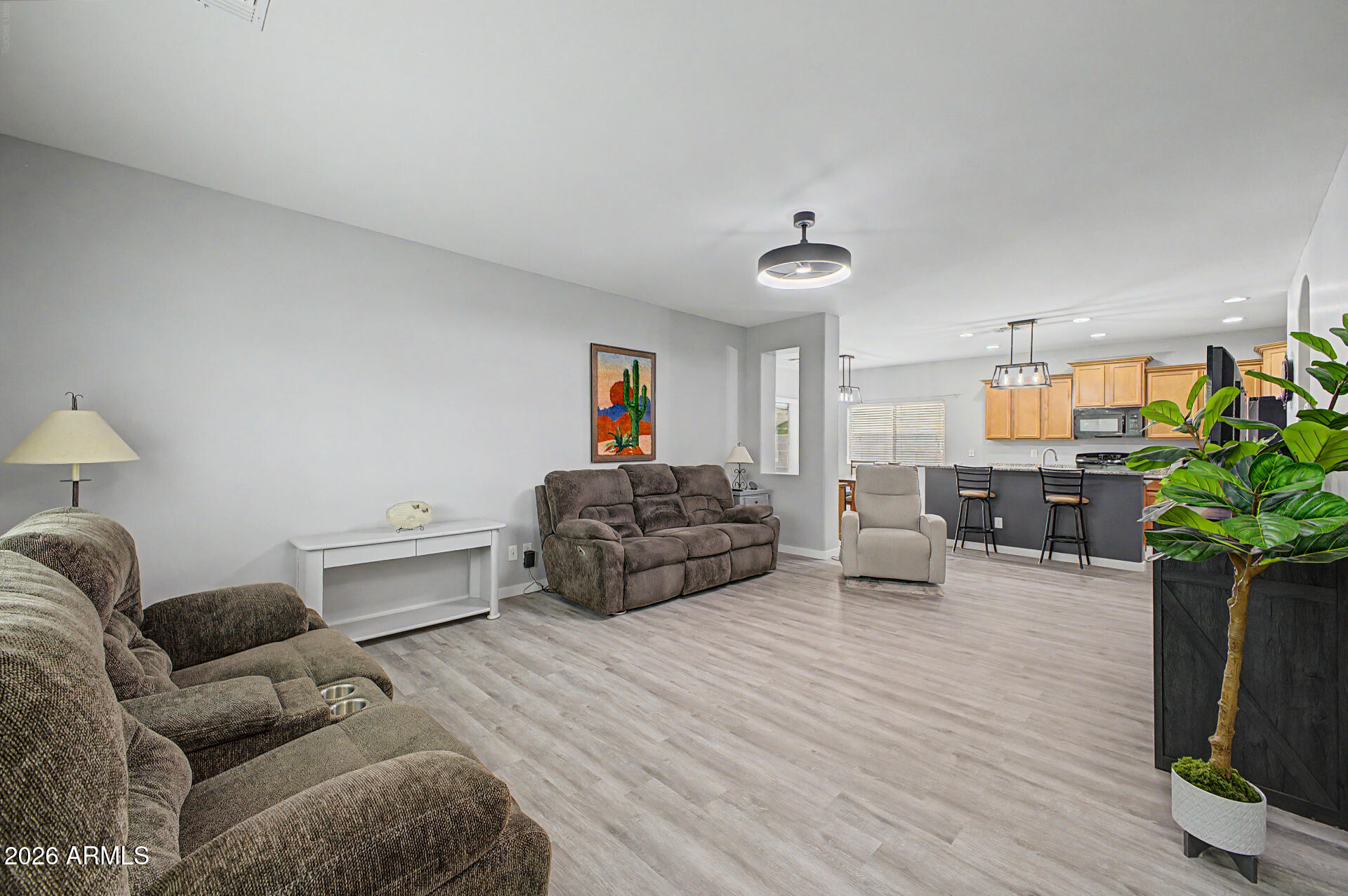 844 W HARVEST Road