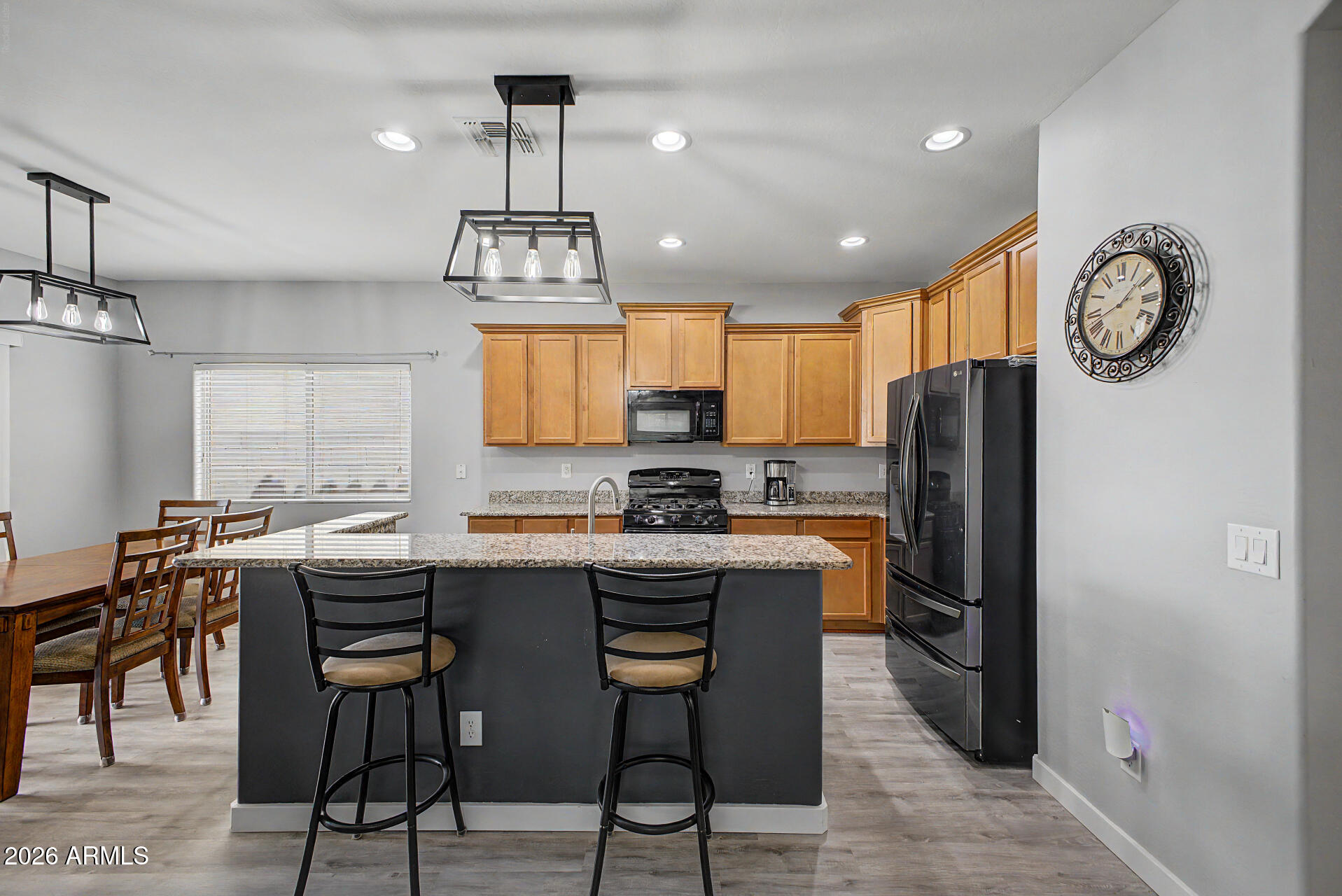 844 W HARVEST Road