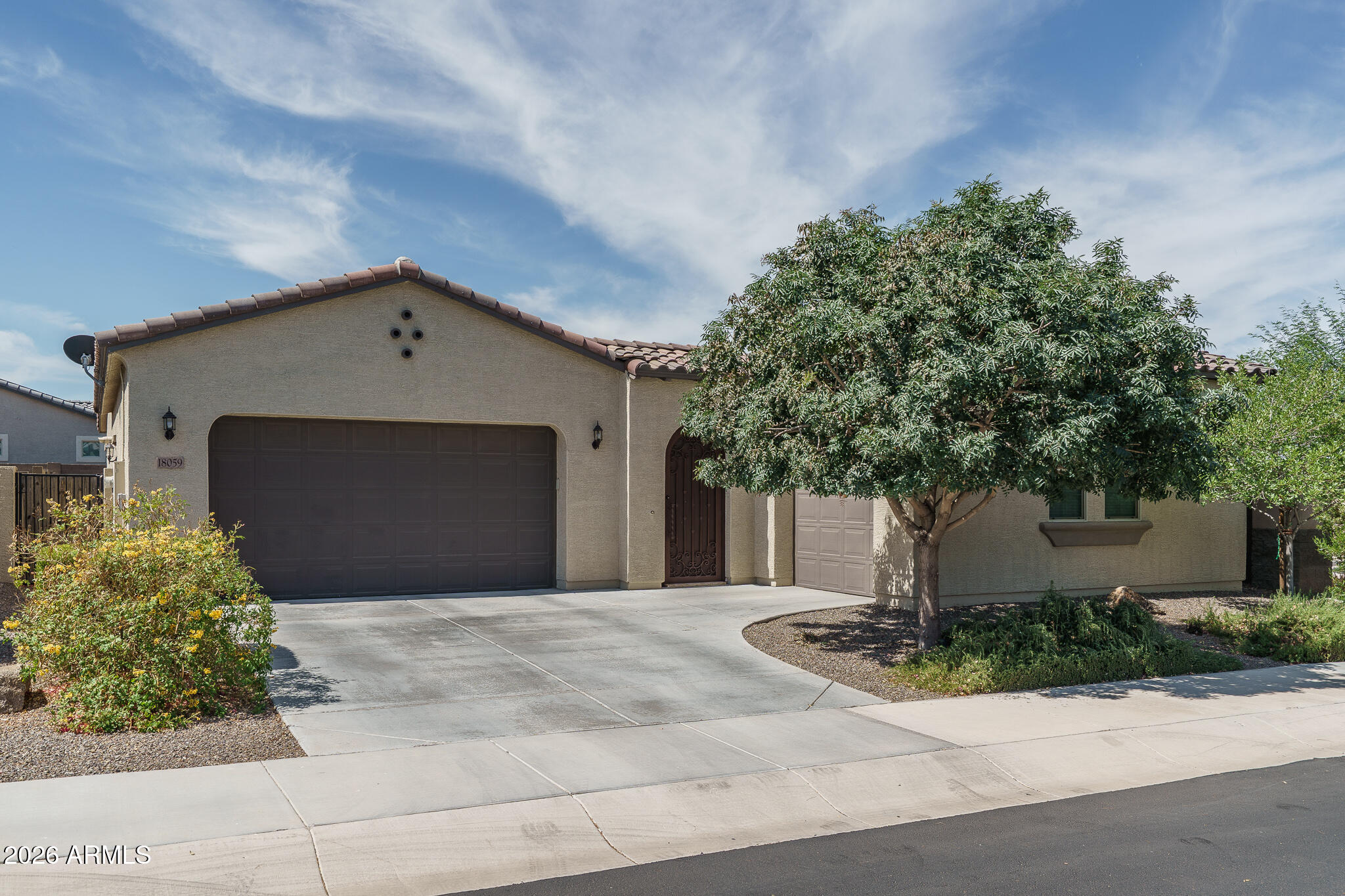 18059 W TANGLEWOOD Drive