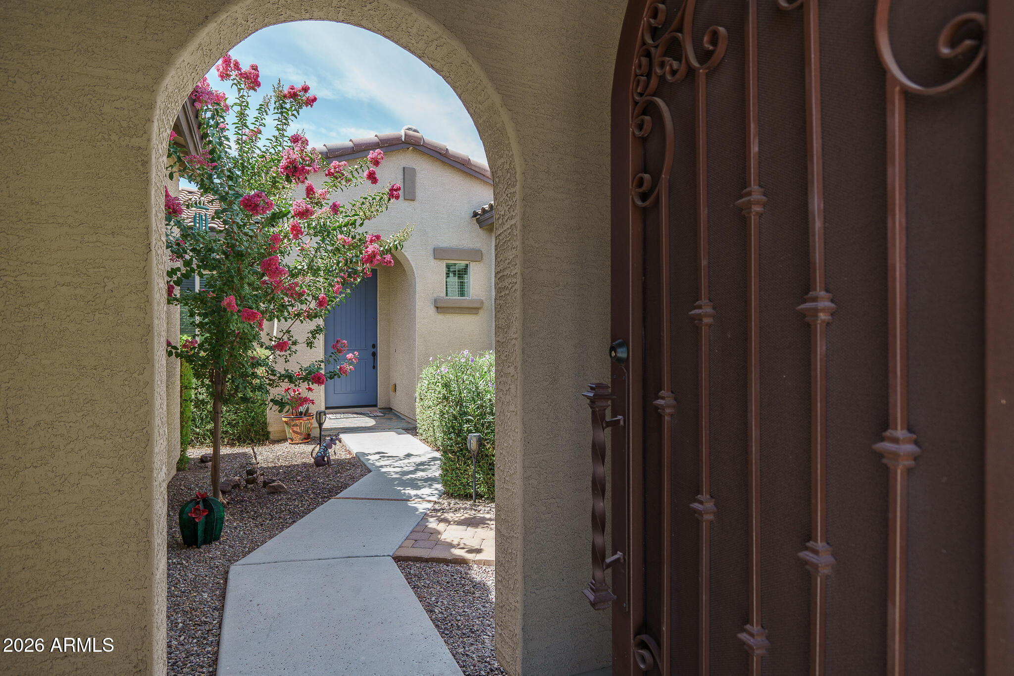 18059 W TANGLEWOOD Drive