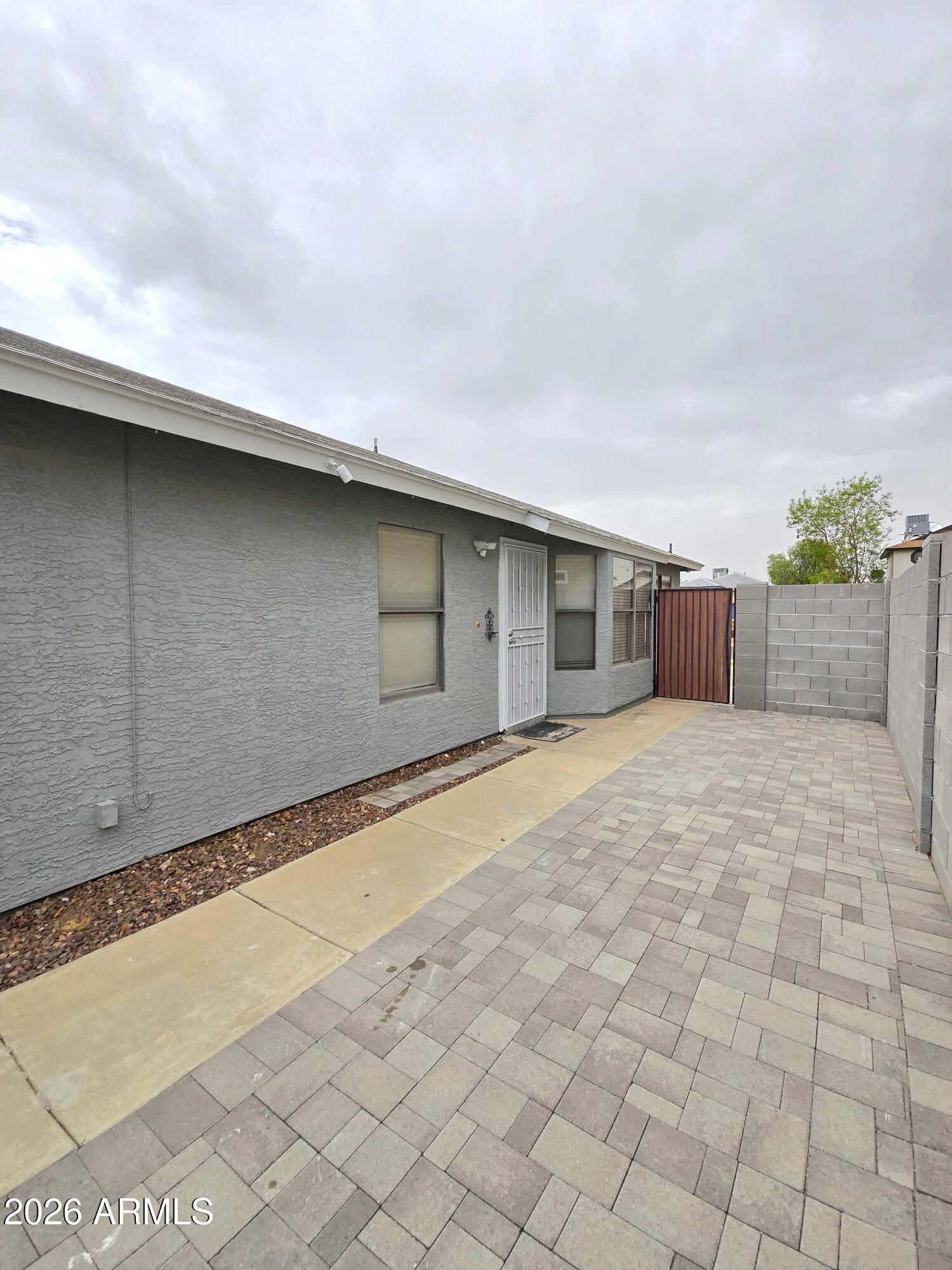 11819 N 75TH Drive