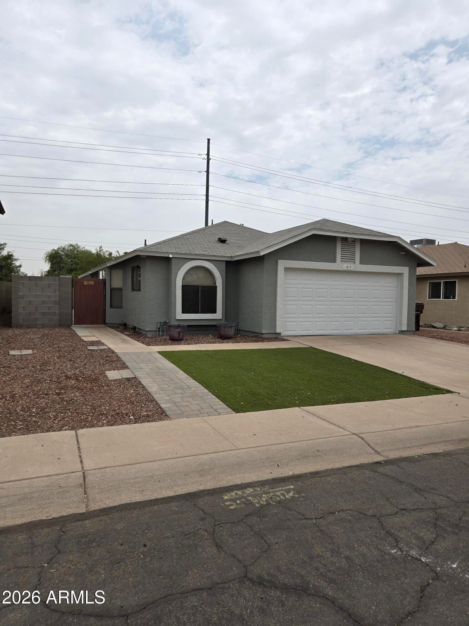 11819 N 75TH Drive