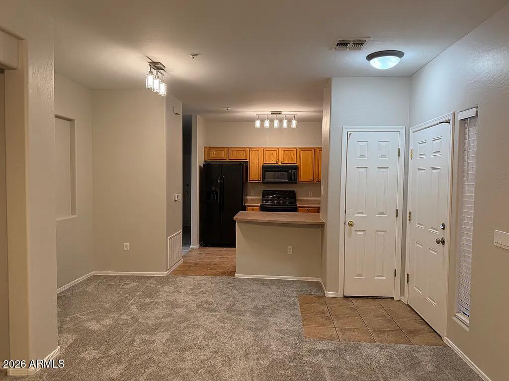 525 N Miller Road 115