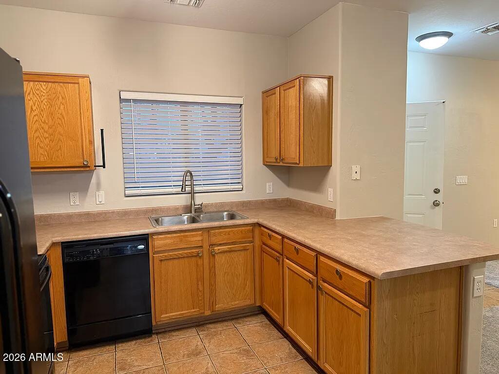 525 N Miller Road 115