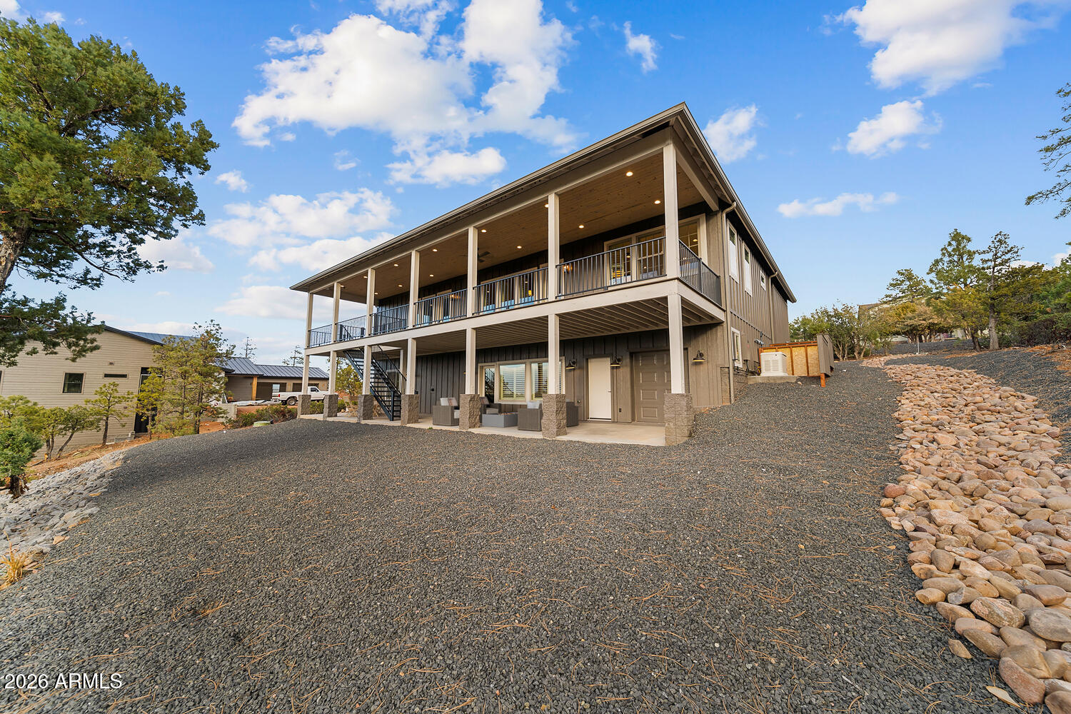 1930 S TWIN PEAK Trail