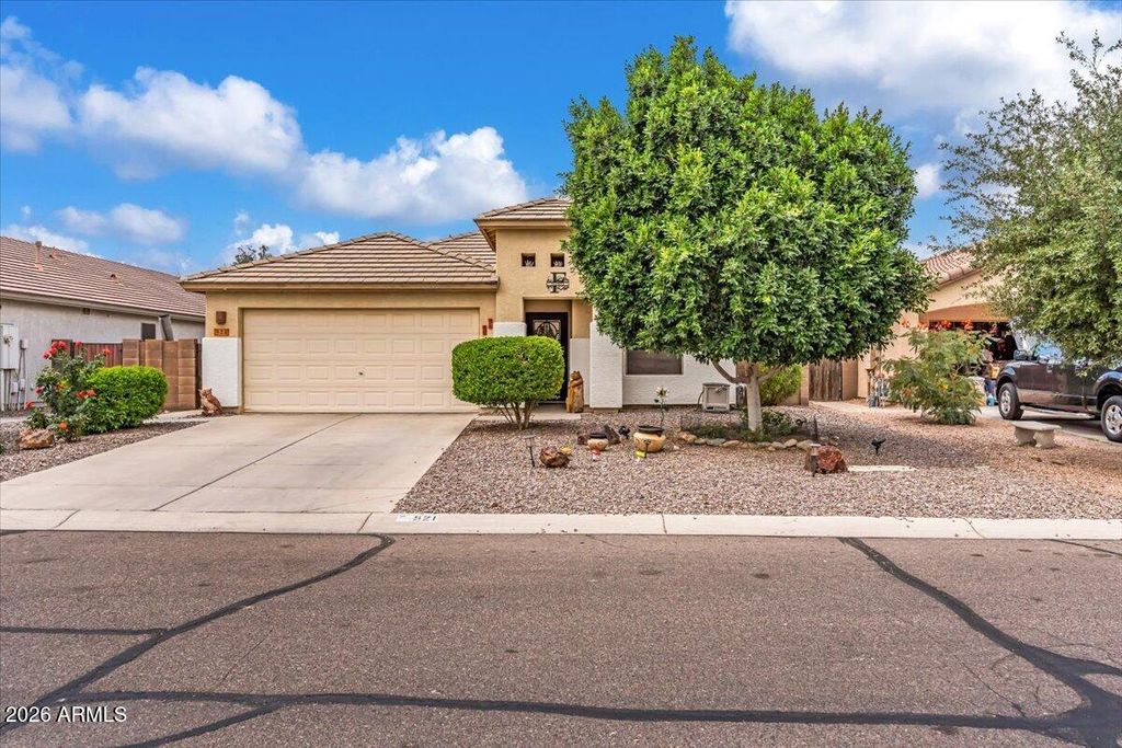 Photo of 521 W Angus Road, San Tan Valley, AZ 85143 (MLS # 7024537)