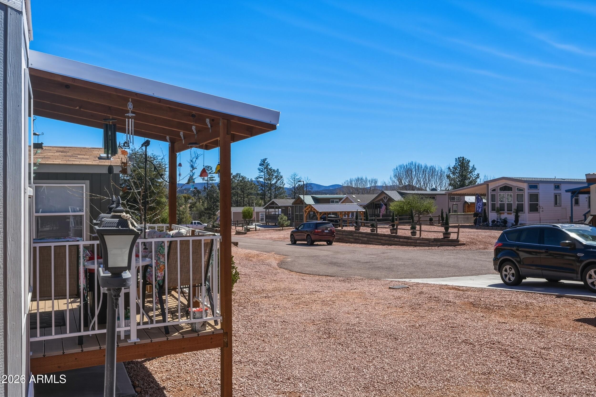 16 N Star Vale -- 122a