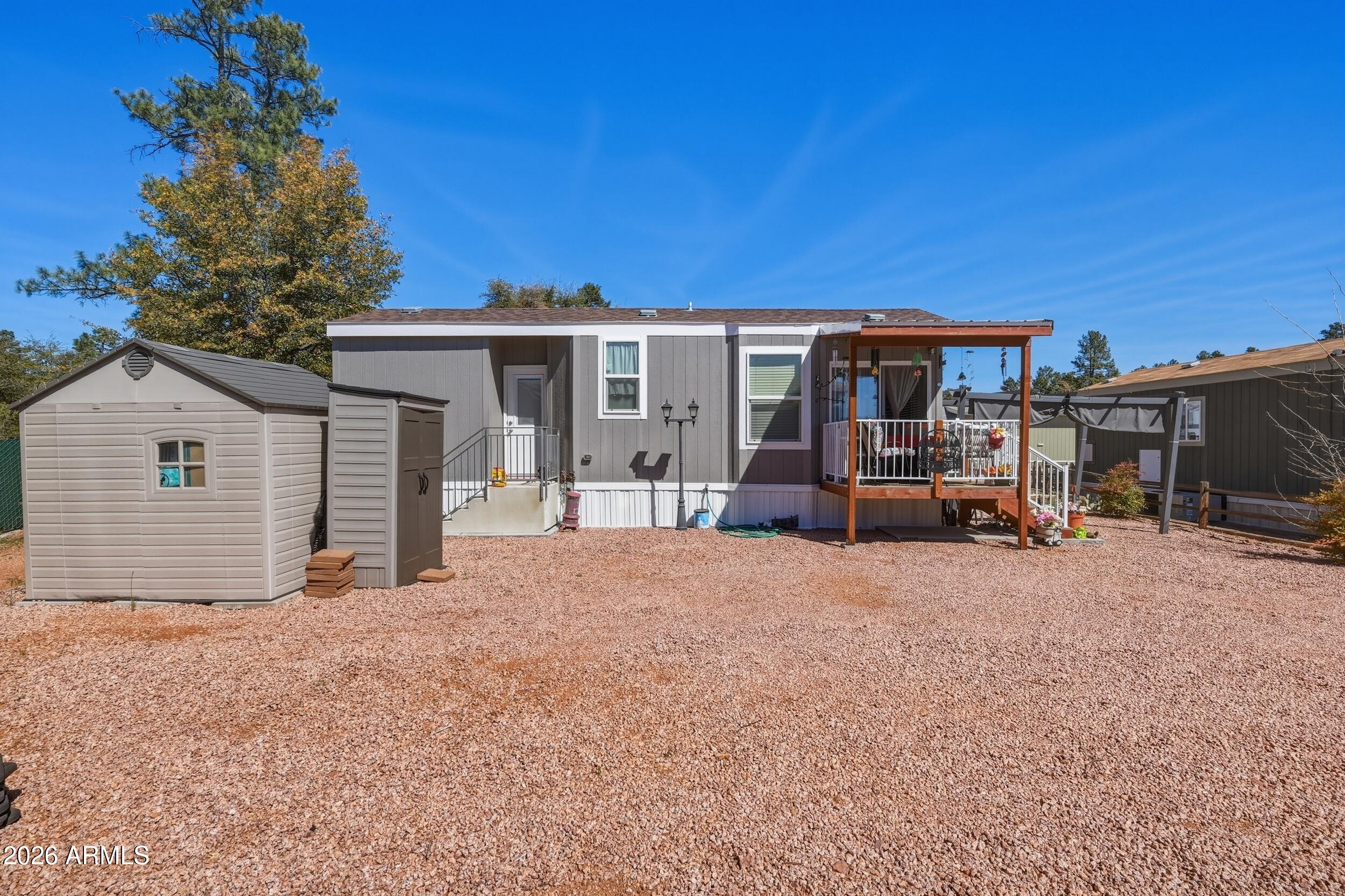 16 N Star Vale -- 122a