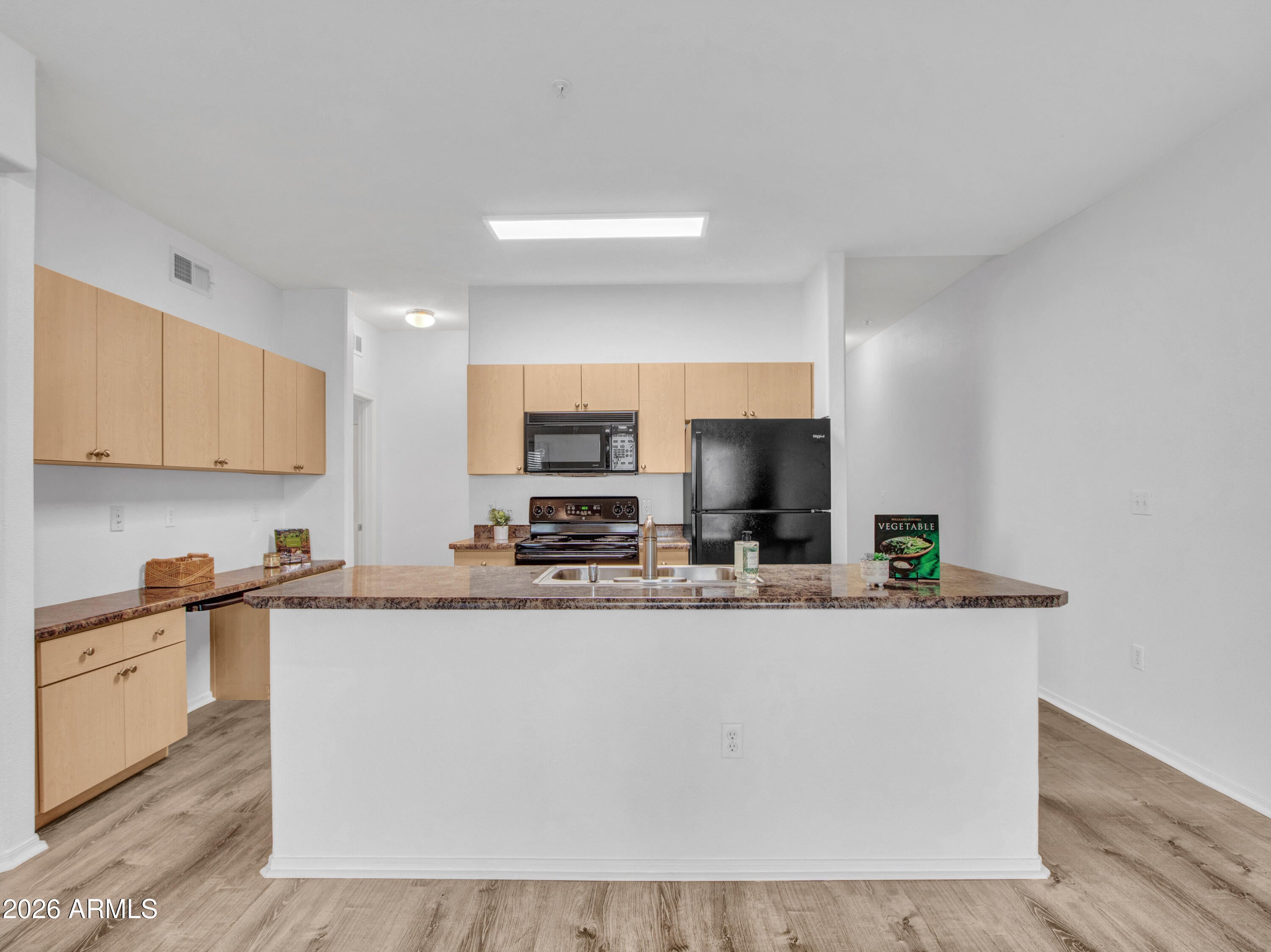 18416 N CAVE CREEK Road 1075