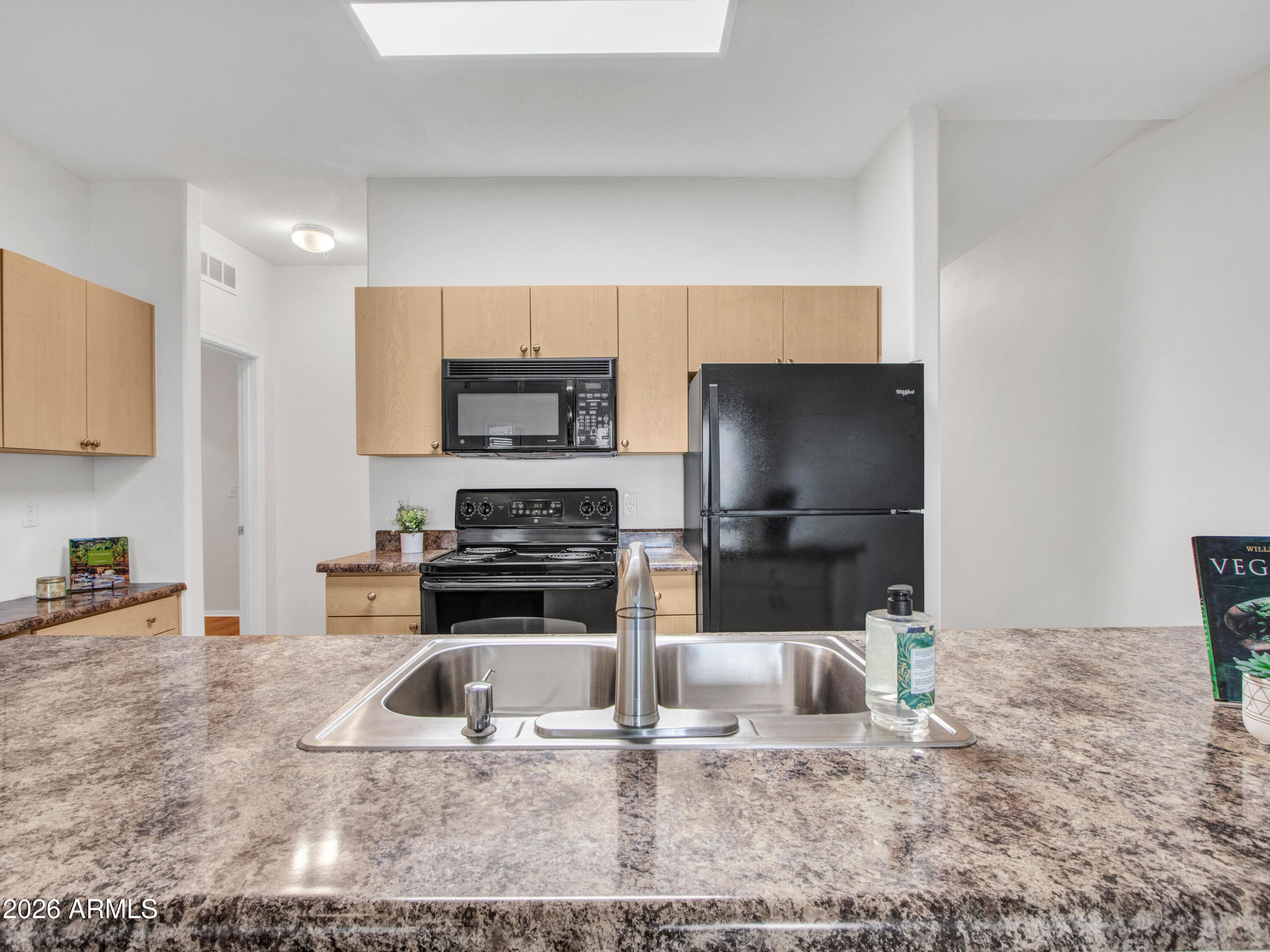 18416 N CAVE CREEK Road 1075