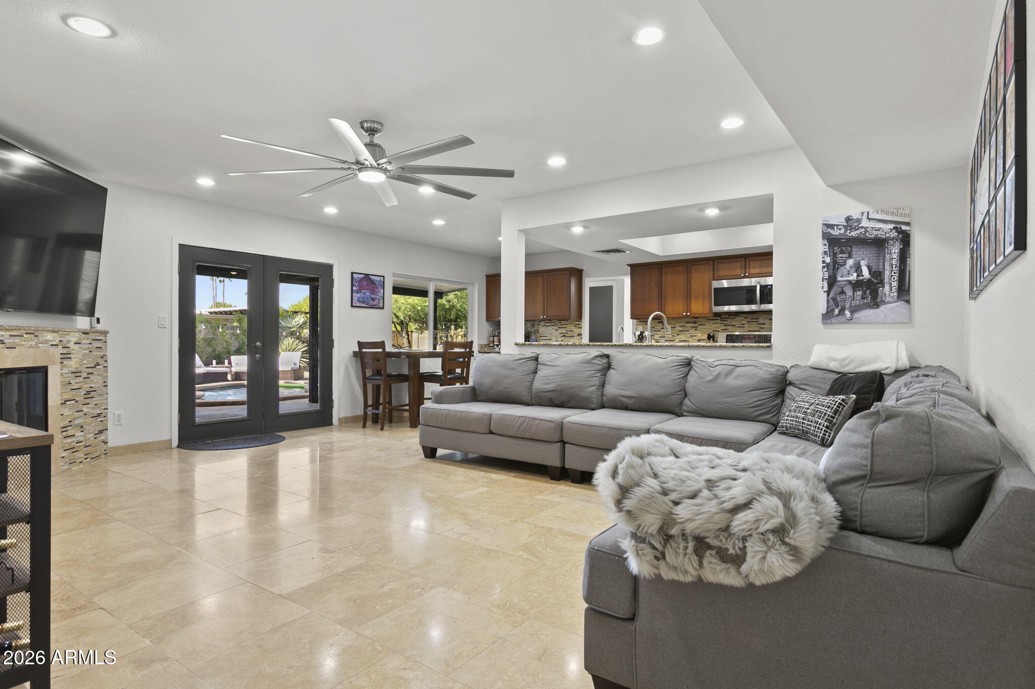 5734 E BETTY ELYSE Lane