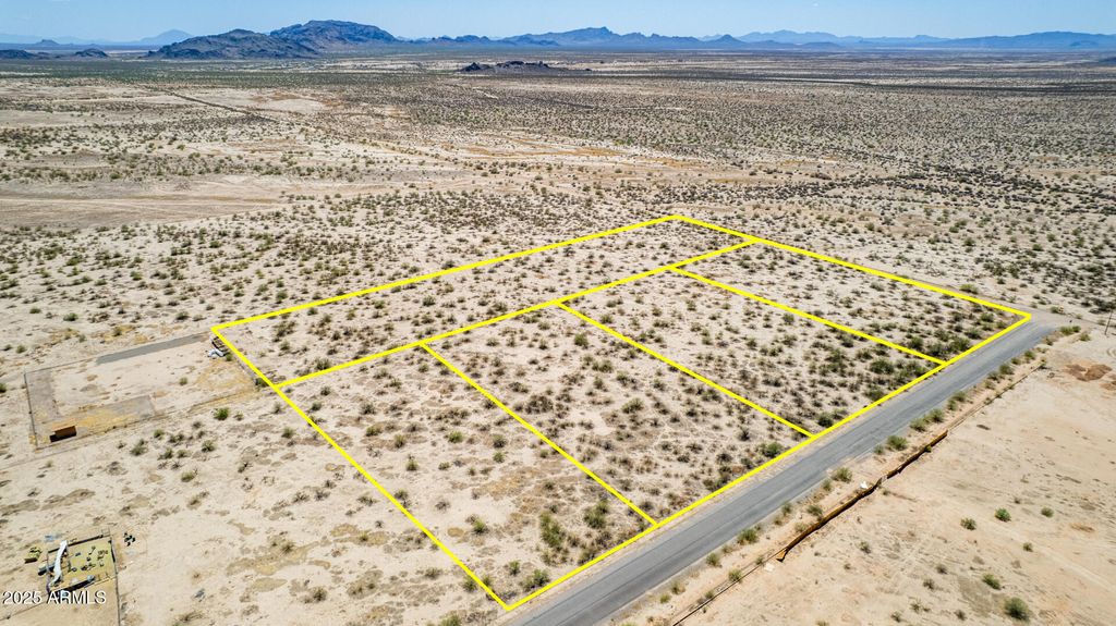 Photo of 0 W Houser Road #-, Casa Grande, AZ (MLS # 6891127)