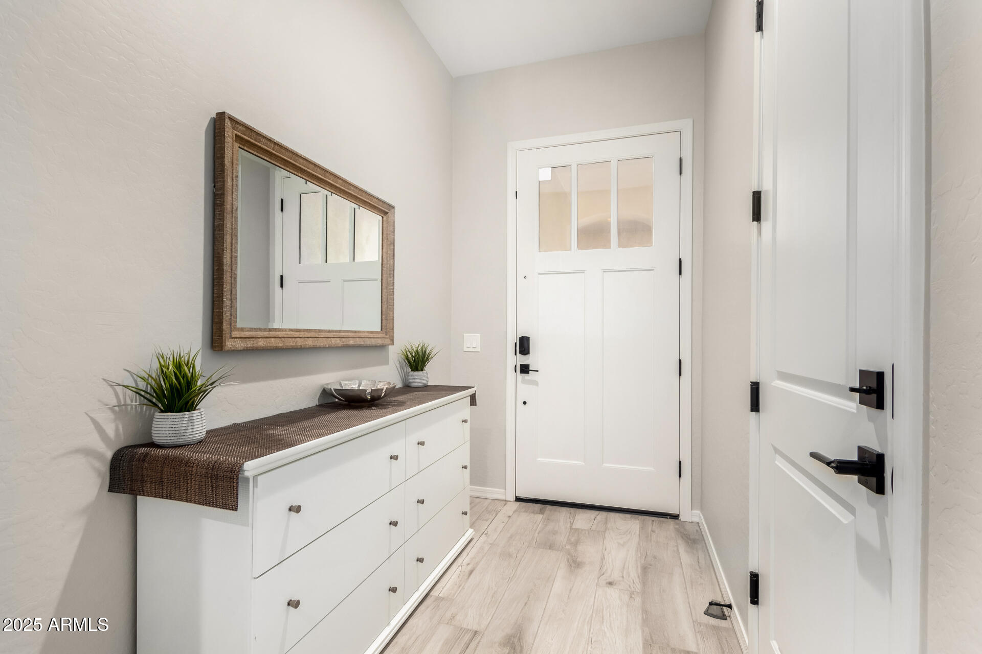 23129 E CARRIAGE Way