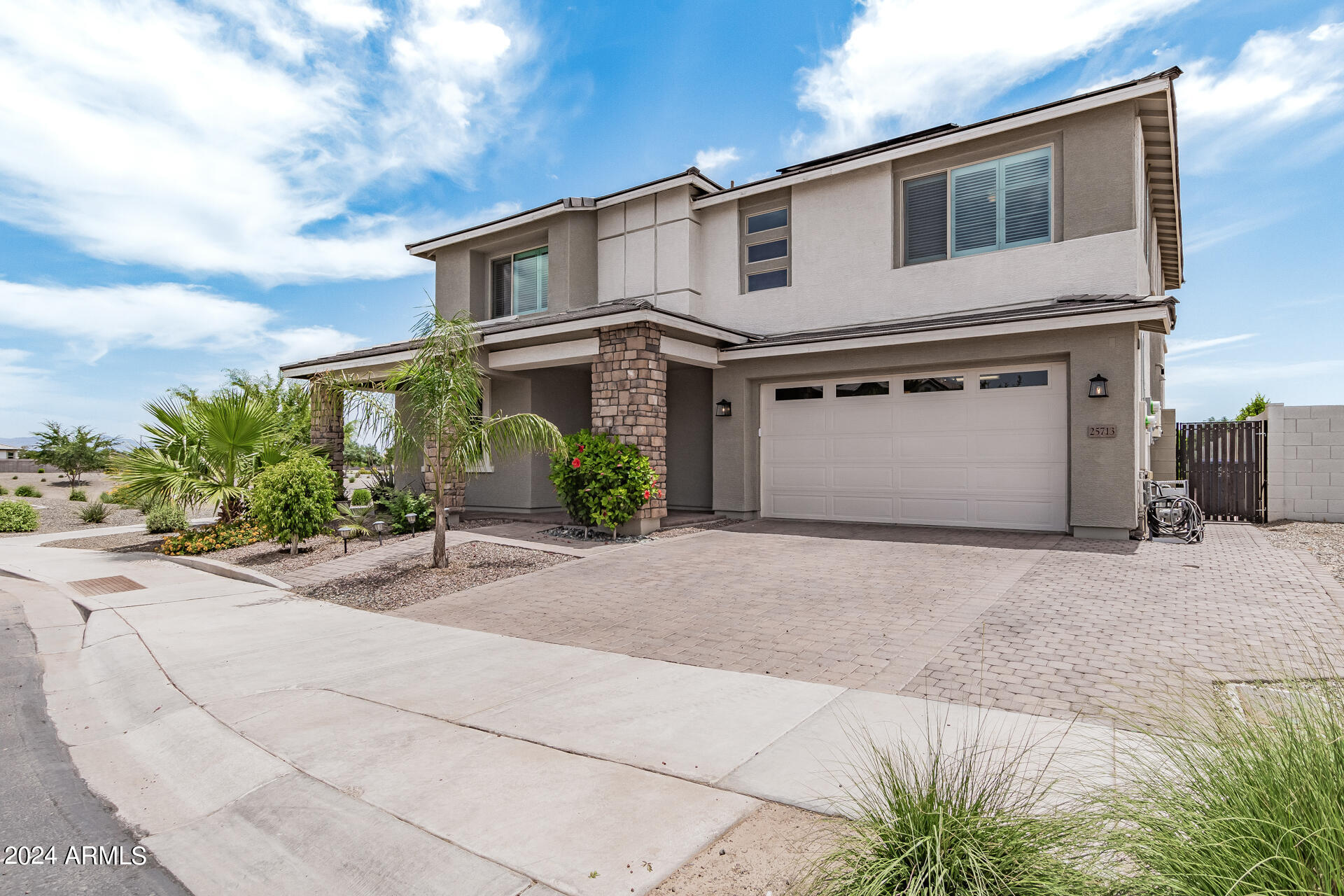 25713 S 226th Place