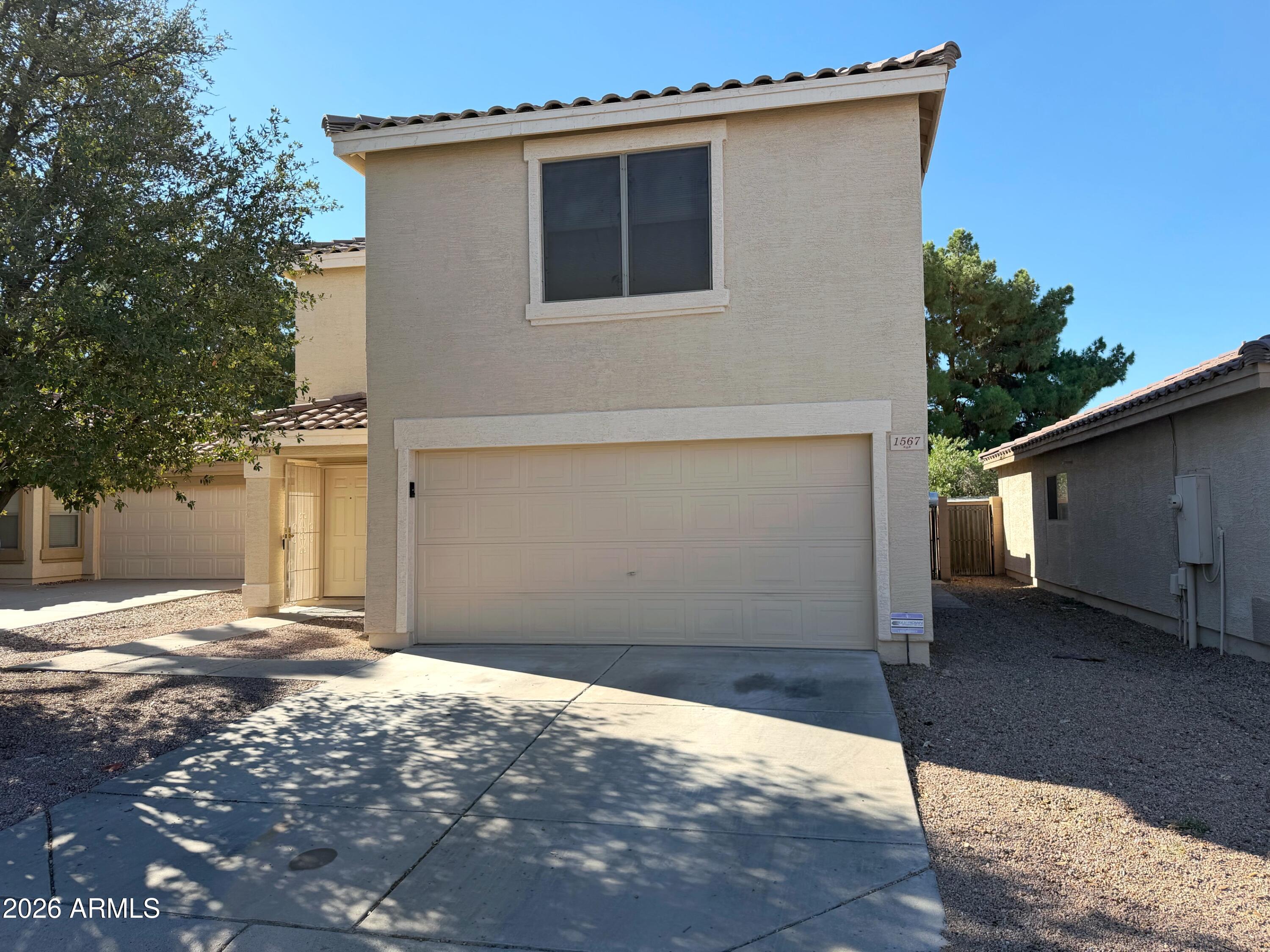 Properties 2 1567 S DANIELSON Way