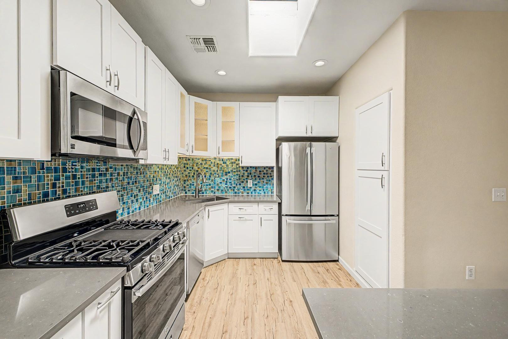 3221 N 37th Street Unit 10