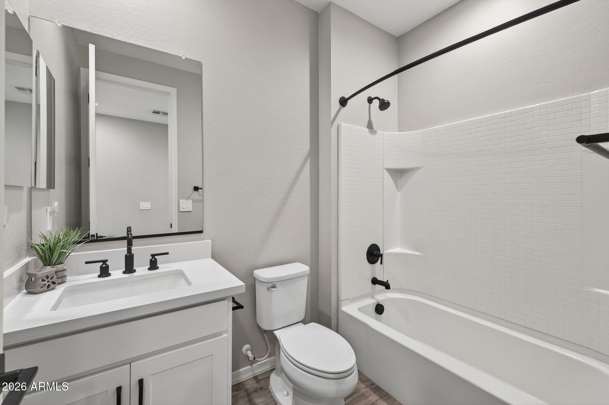 11247 E UNGER Avenue