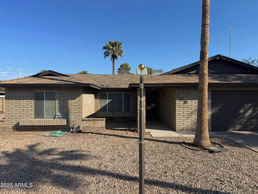 Photo of 108 W Alameda Drive, Tempe, AZ 85282 (MLS # 6925077)