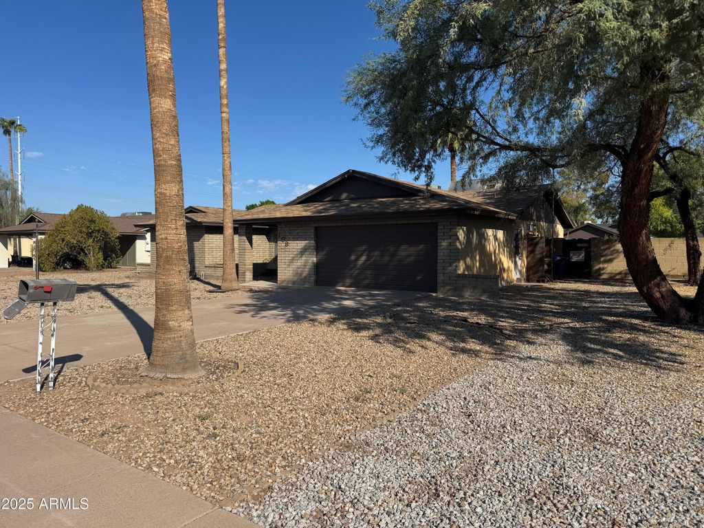 Photo of 108 W Alameda Drive, Tempe, AZ 85282 (MLS # 6925077)
