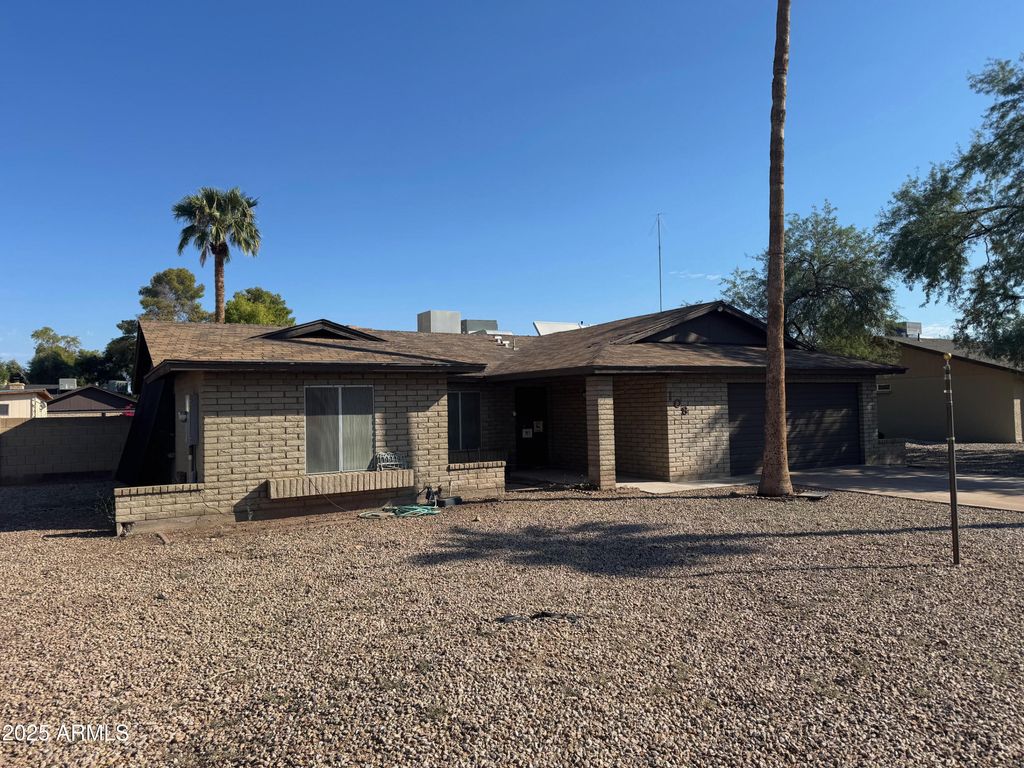 Photo of 108 W Alameda Drive, Tempe, AZ 85282 (MLS # 6925077)