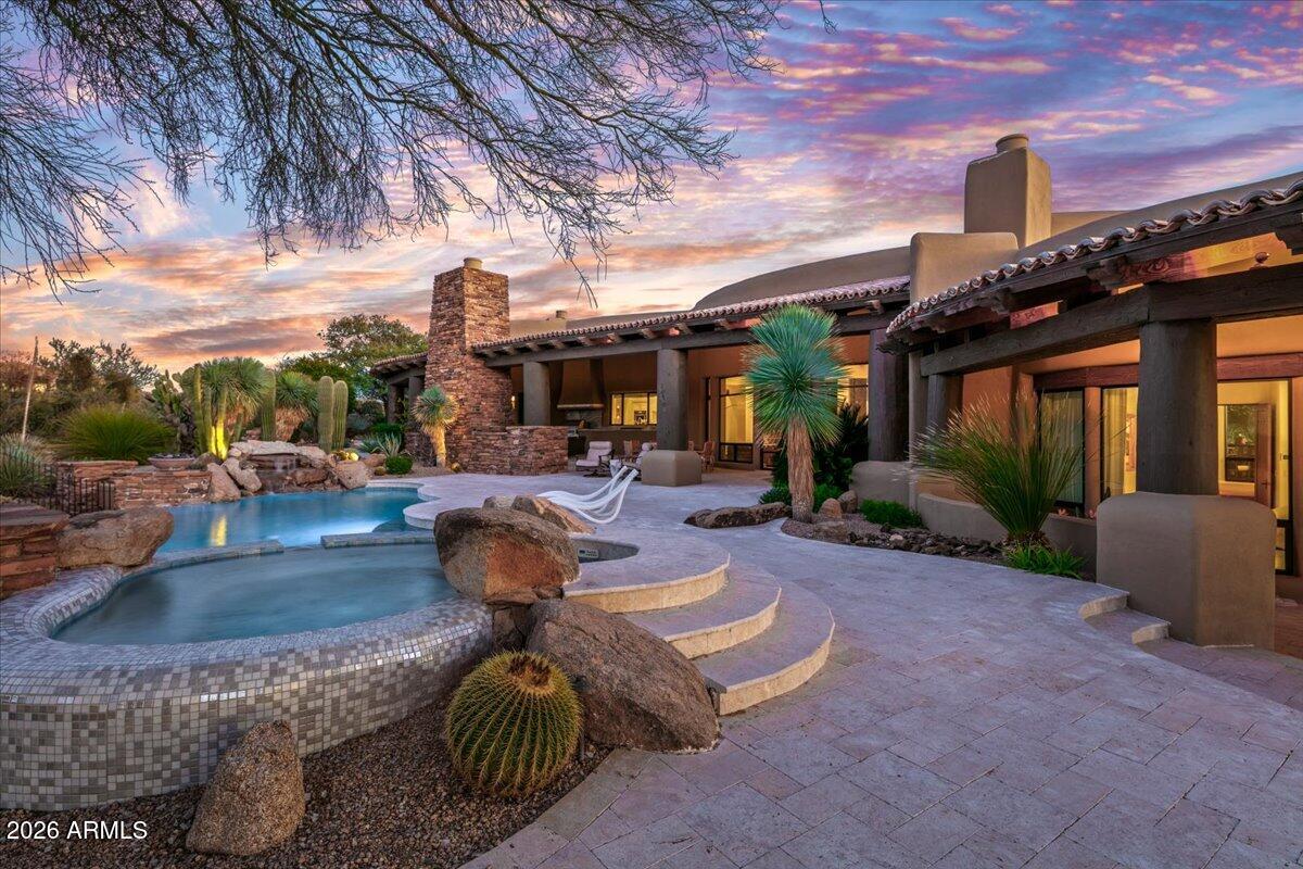 DESERT MOUNTAIN - Residential