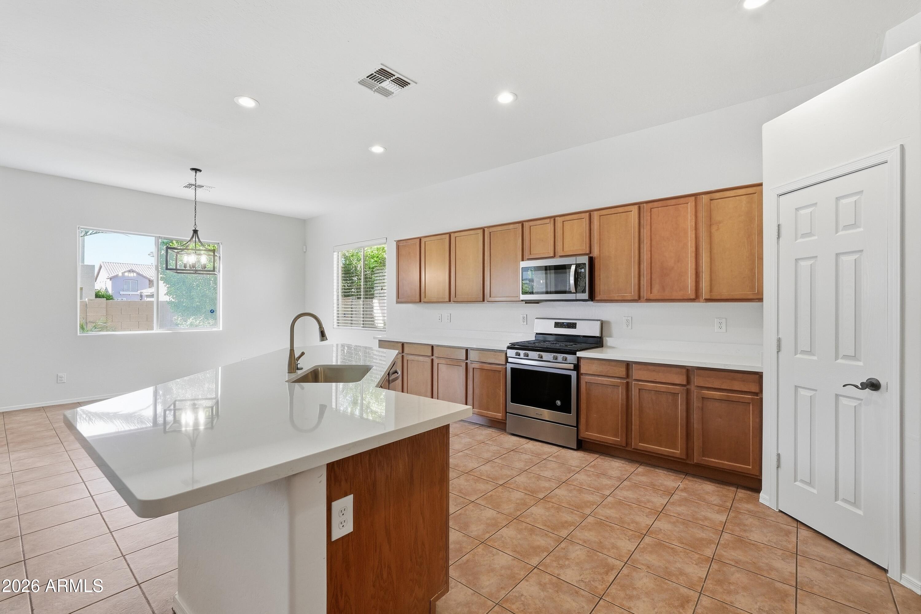 17615 W RIMROCK Street