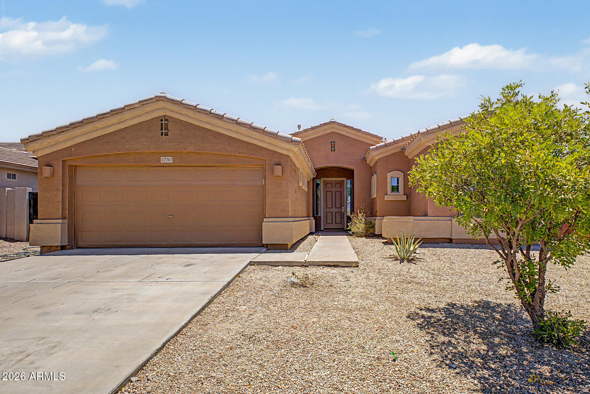 17767 W DESERT VIEW Lane
